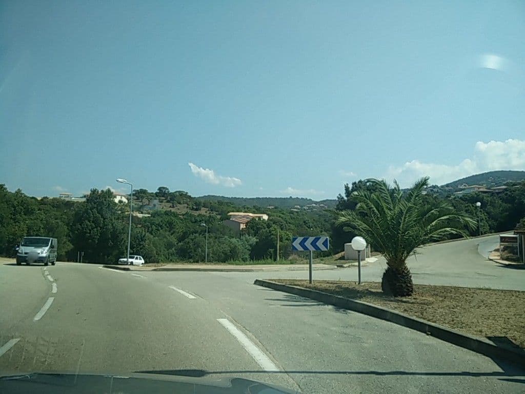 Street view near Villa de vacances à Porticcio, Pietrosella — © cartophyl (CC BY-SA · Mapillary)