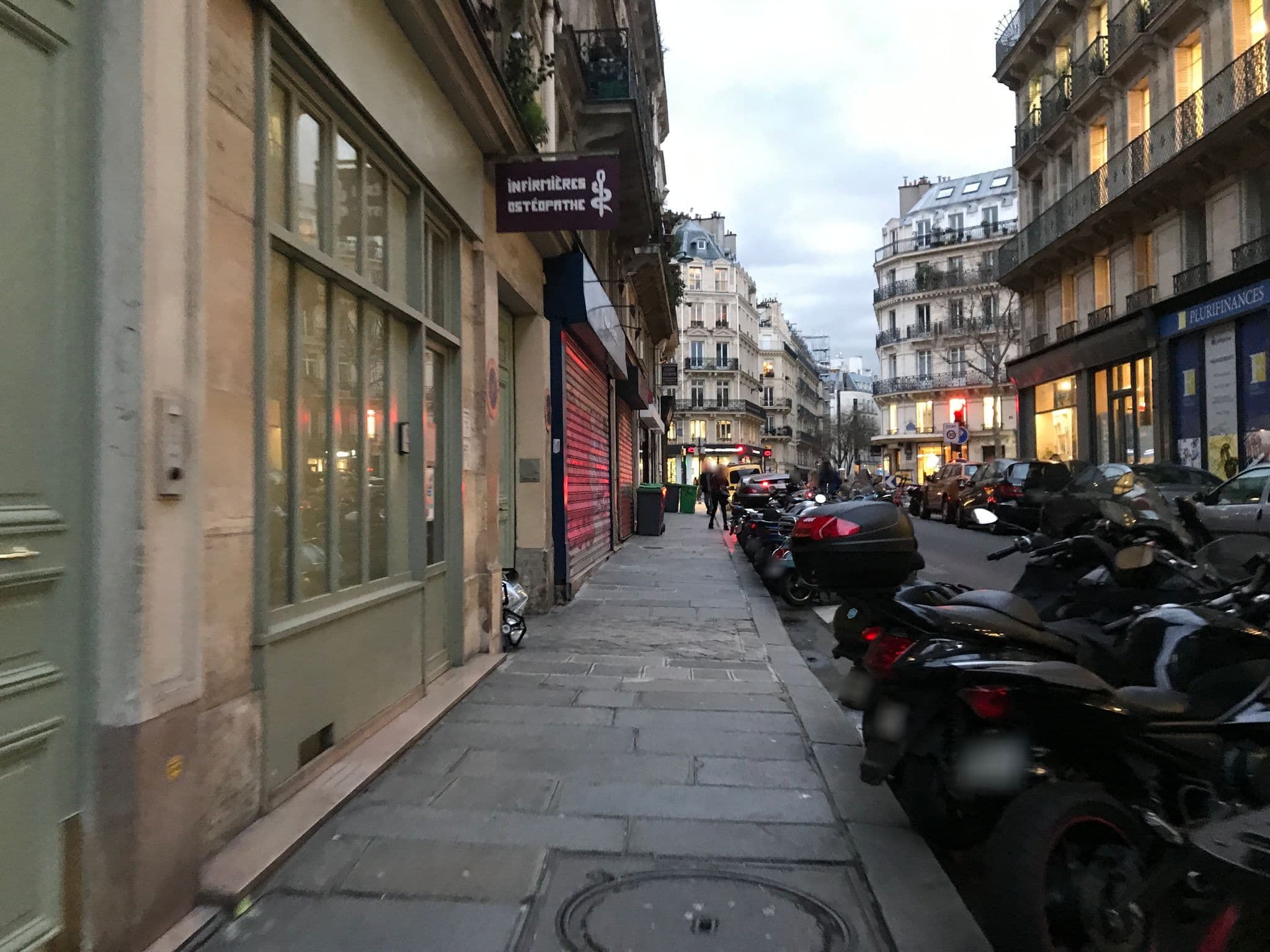 Street view near Hôtel de Roubaix, Paris 04 Hôtel-de-Ville — © mat813 (CC BY-SA · Mapillary)
