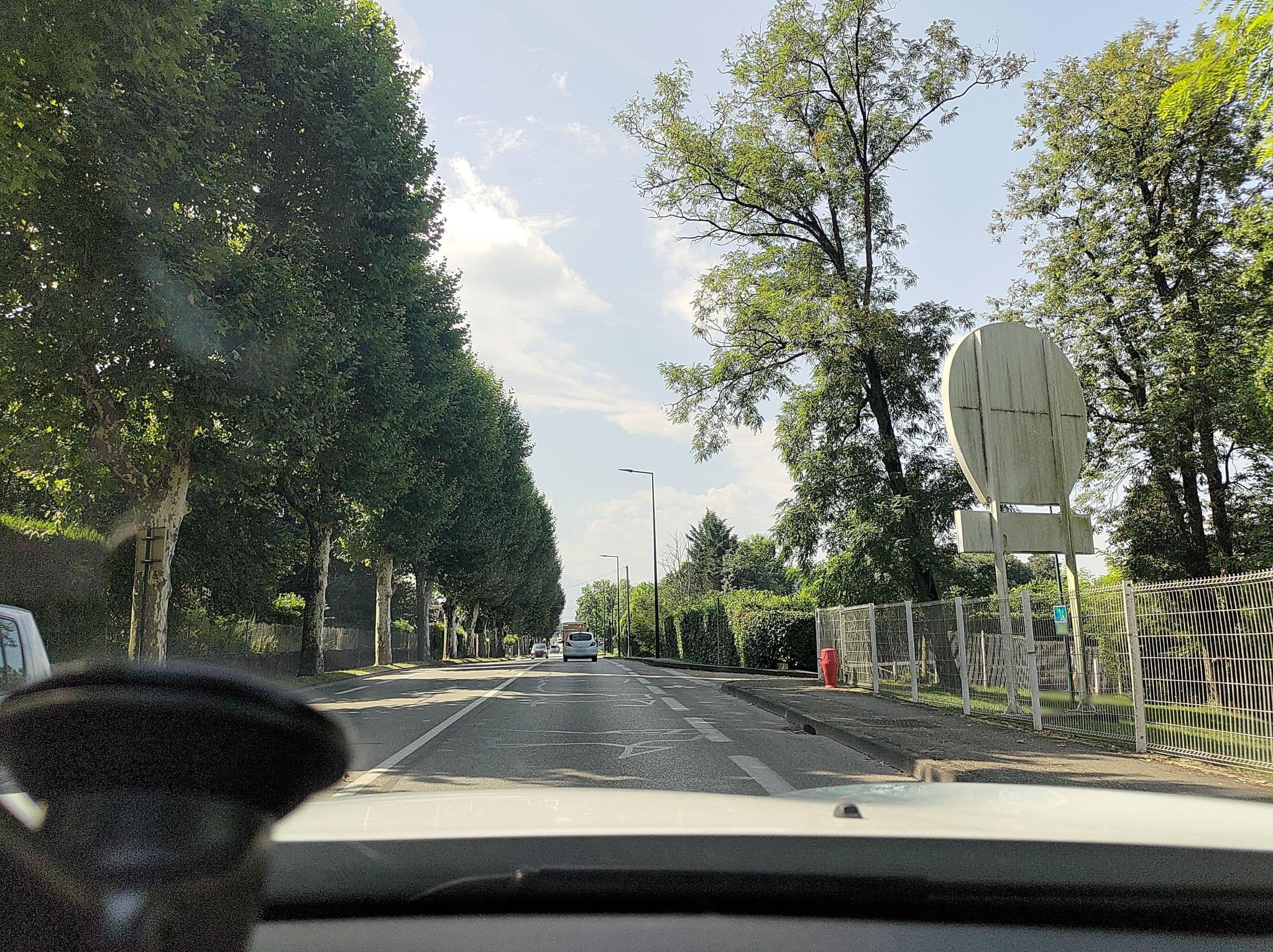 Street view near Hôtel Restaurant Campanile Aix Les-Bains, Tresserve — © MatthieuF4FNE (CC BY-SA · Mapillary)
