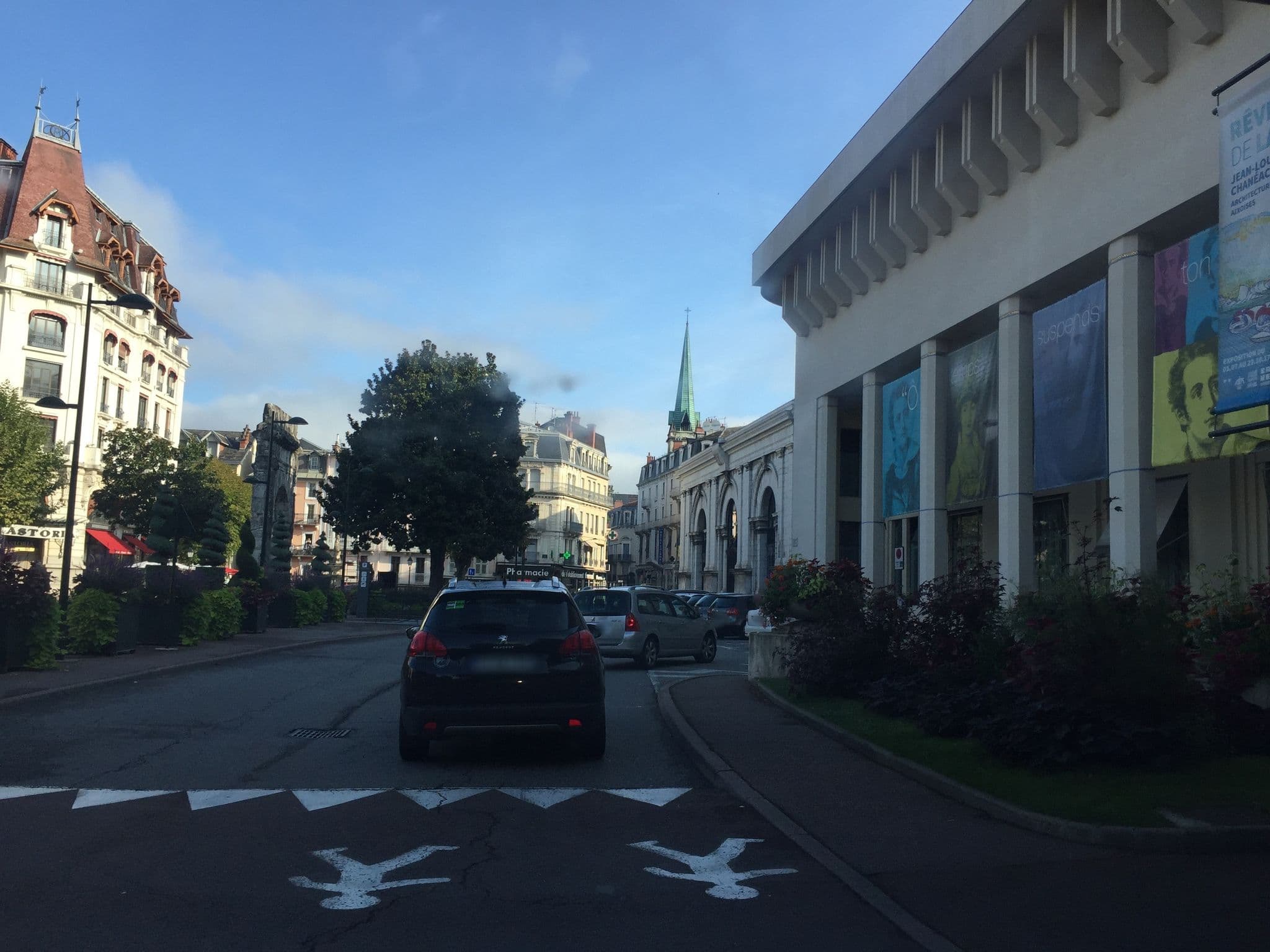 Street view near Thermes nationaux d'Aix-les-Bains, Aix-les-Bains — © thepriben (CC BY-SA · Mapillary)