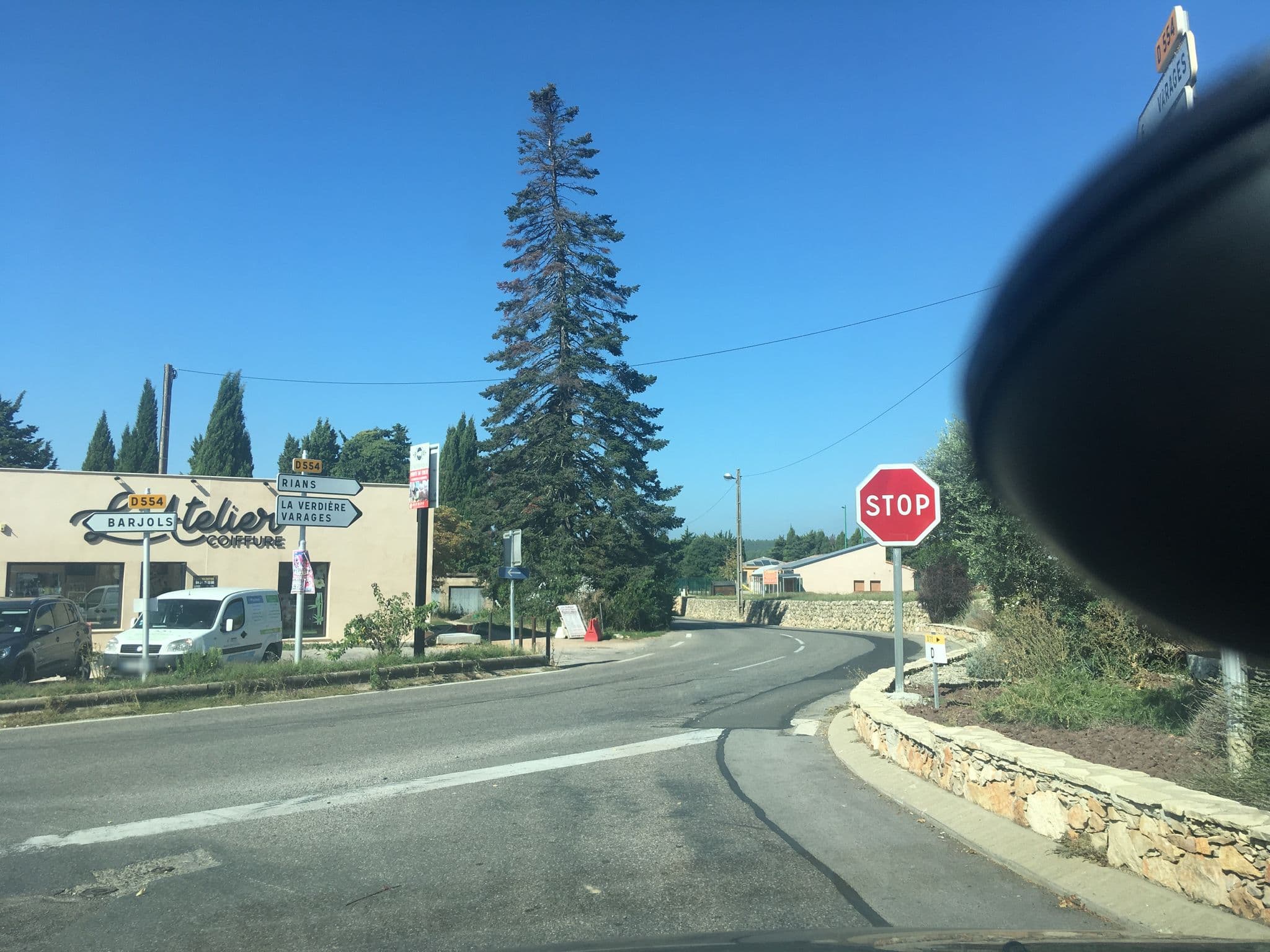 Street view near Chambres d'Hotes les Ferrages, Barjols — © phjarry (CC BY-SA · Mapillary)