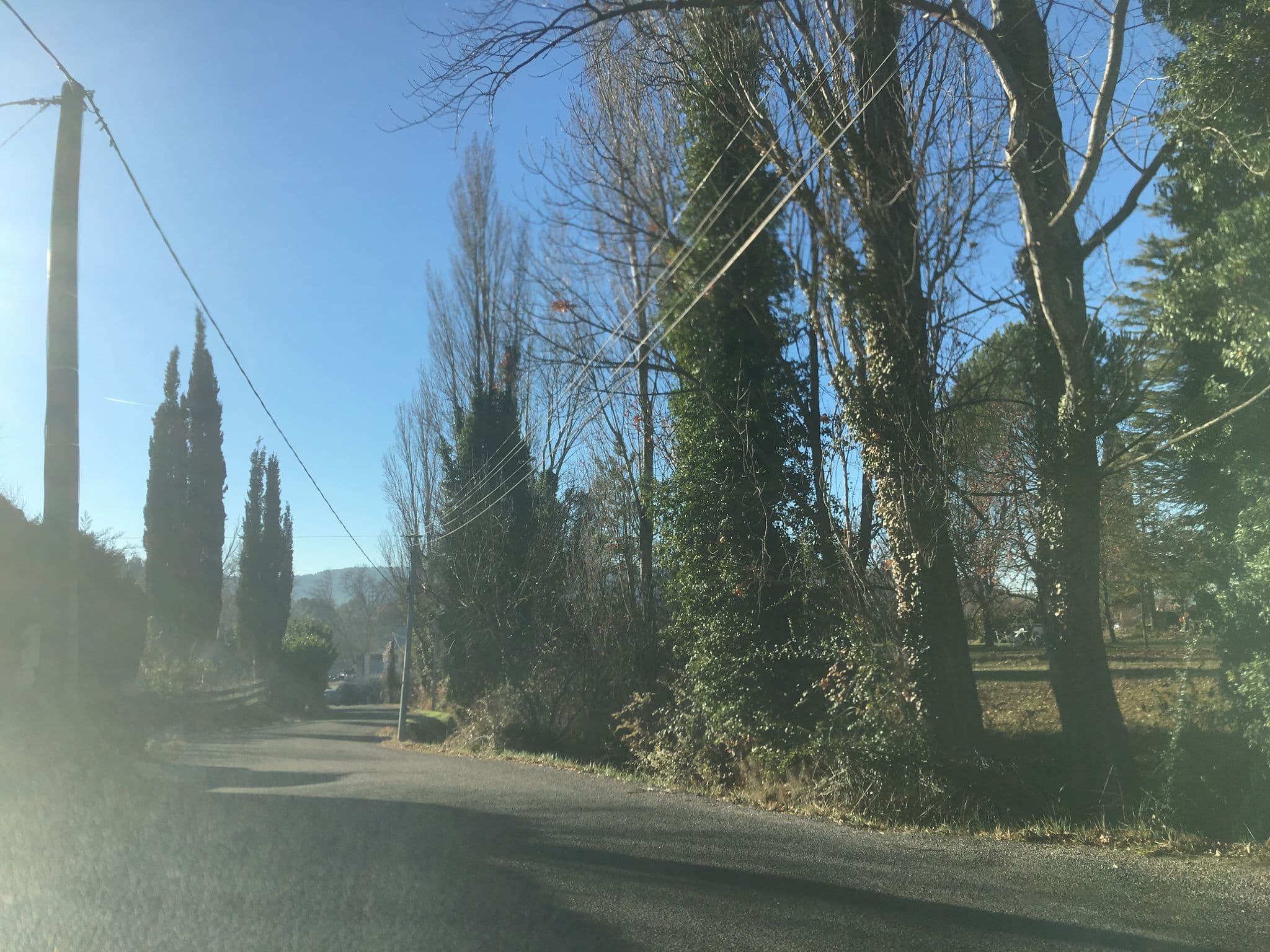 Street view near Le Lavandin, Villecroze — © phjarry (CC BY-SA · Mapillary)