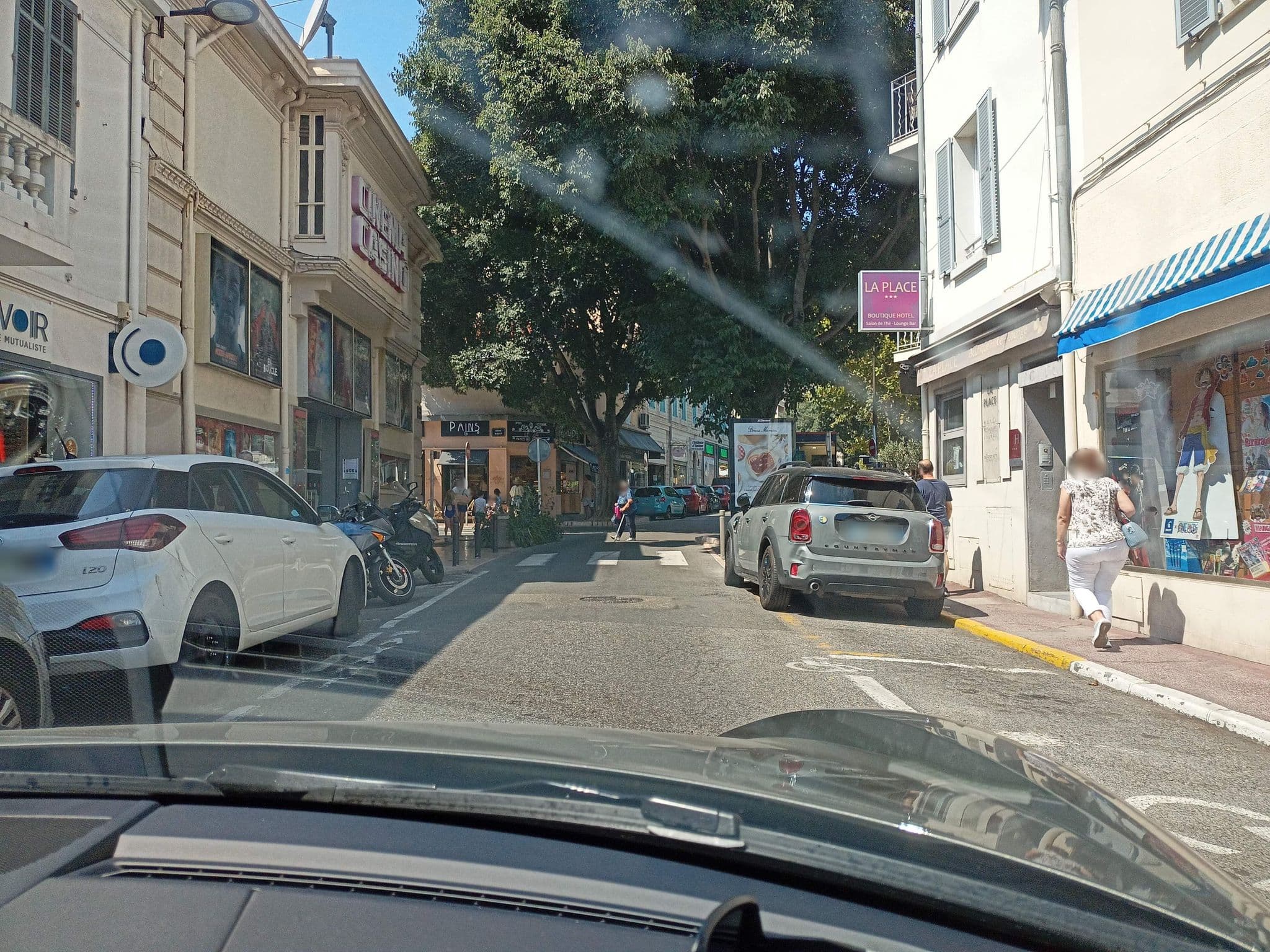 Street view near Hôtel Nouvel Hôtel, Antibes — © xdTAGCLAN (CC BY-SA · Mapillary)