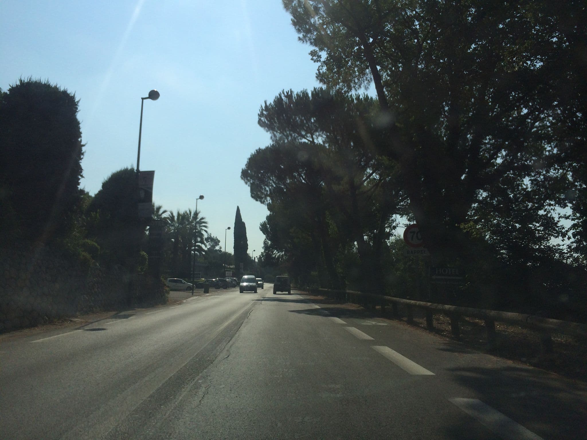 Street view near Les Vergers De Saint Paul, Saint-Paul-de-Vence — © sarawabreus (CC BY-SA · Mapillary)