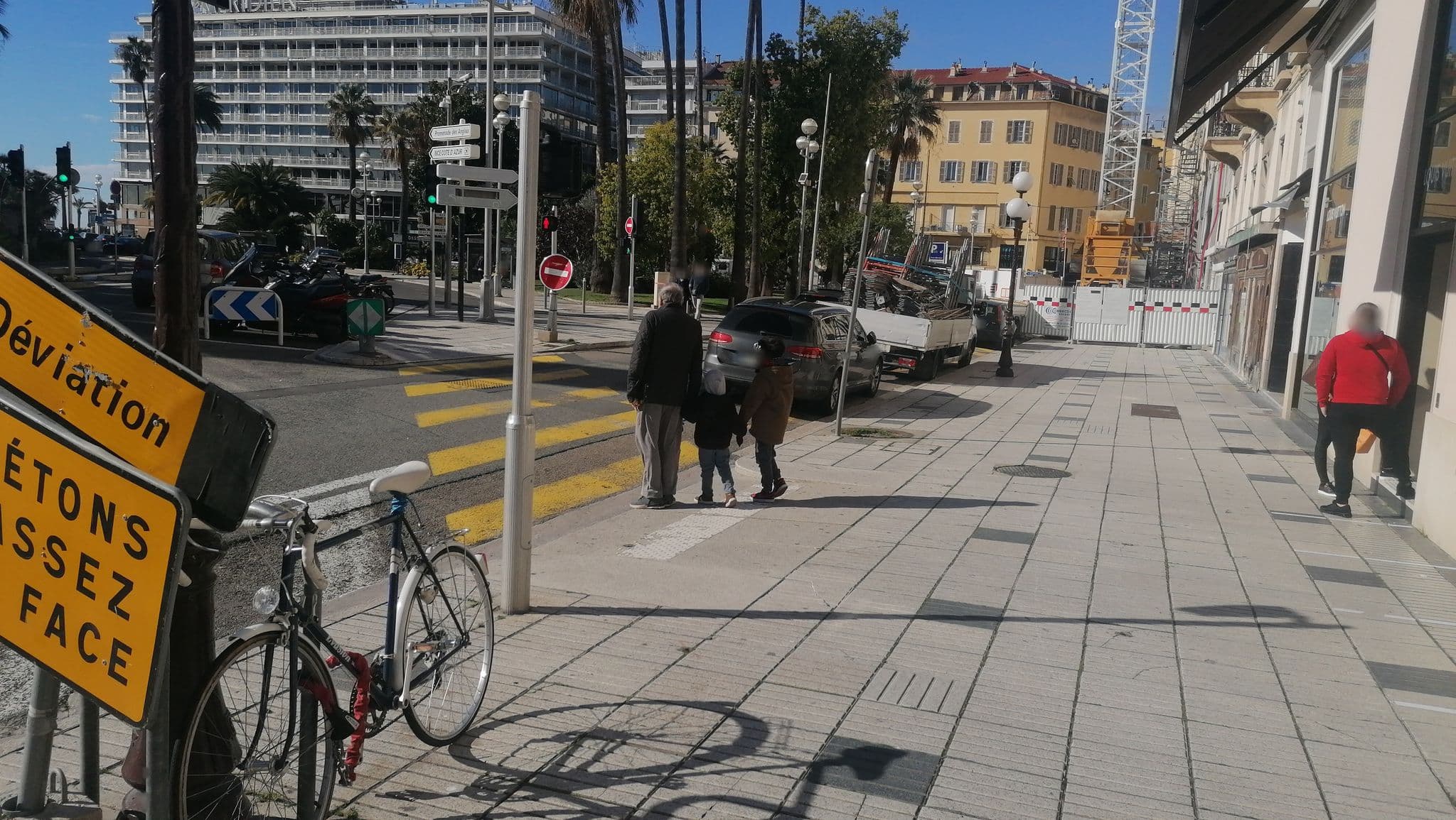Street view near Hotel And Hostel Paradis, Jean-Médecin — © bayebass513 (CC BY-SA · Mapillary)