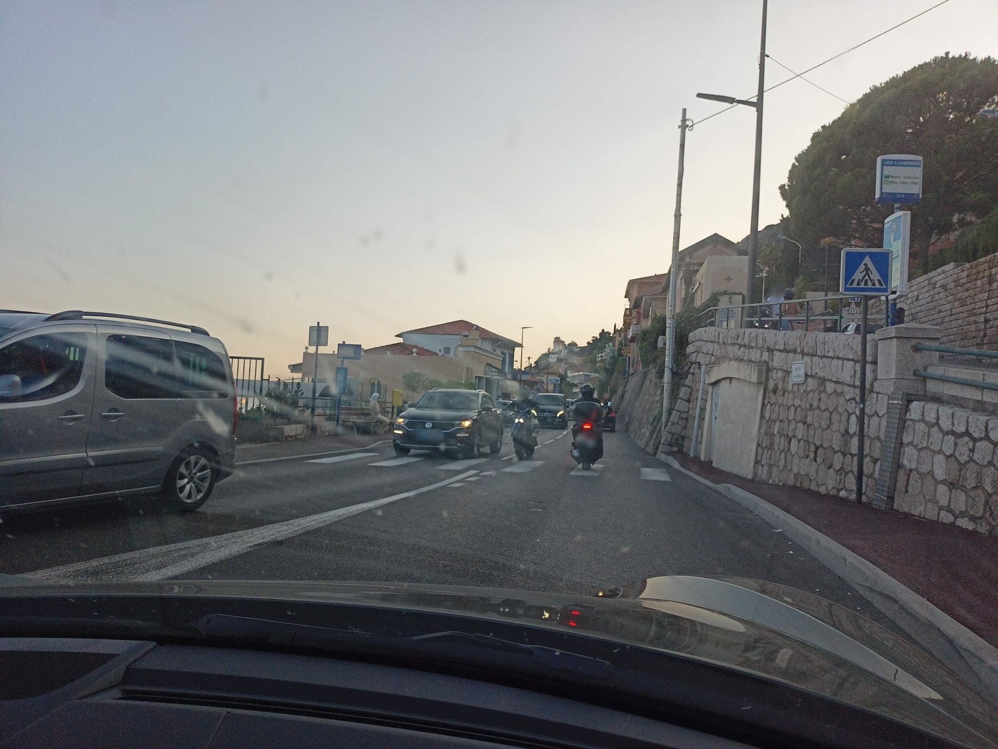 Street view near Le Roquebrune, Roquebrune-Cap-Martin — © xdTAGCLAN (CC BY-SA · Mapillary)