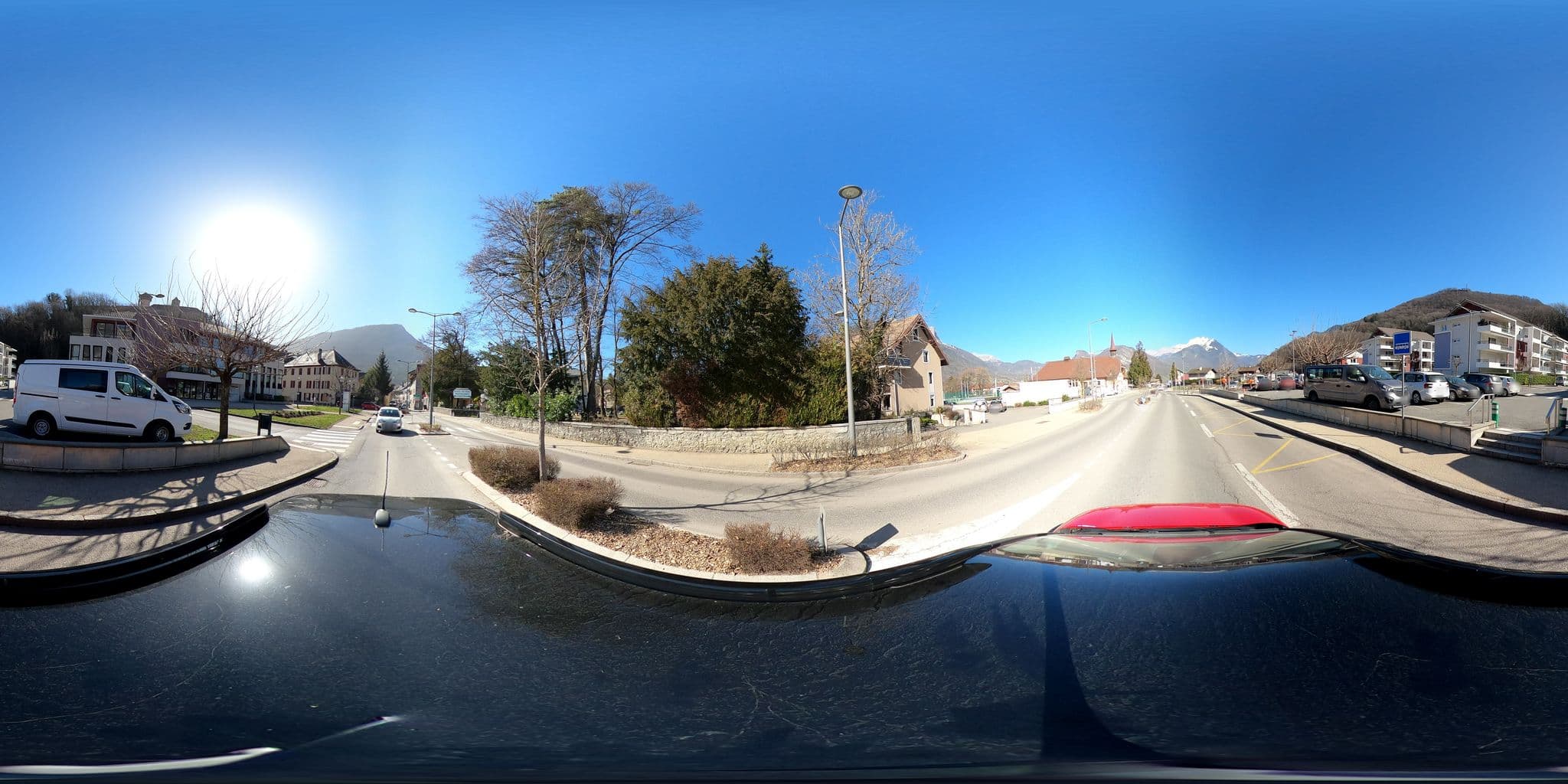 Street view near Le Nid Savoyard, Faverges — © futur3r (CC BY-SA · Mapillary)