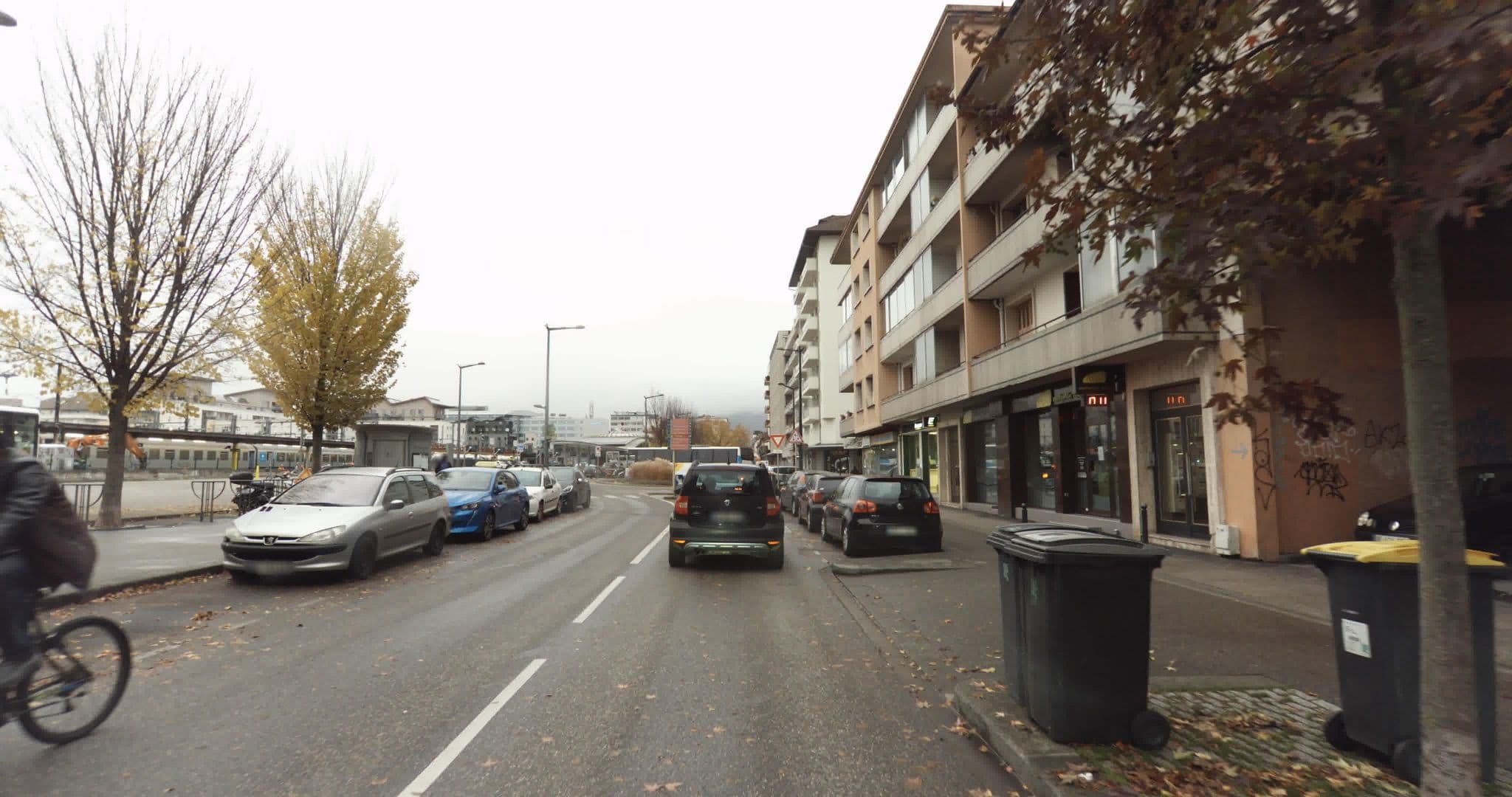 Street view near Les Quais d'Annecy, Annecy — © sogefi (CC BY-SA · Mapillary)