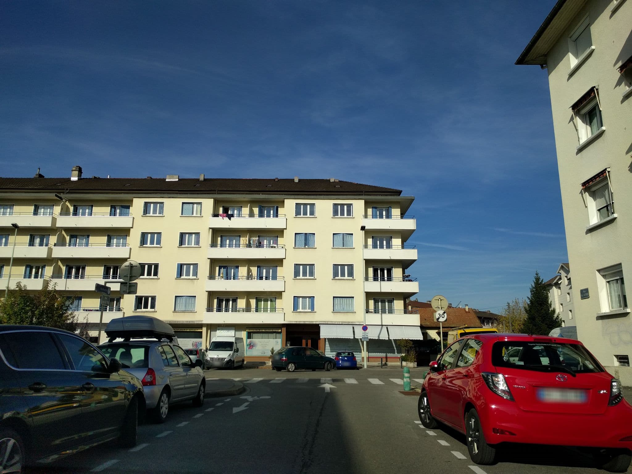 Street view near Hotel Bellevue, Annecy — © mappy_sa (CC BY-SA · Mapillary)