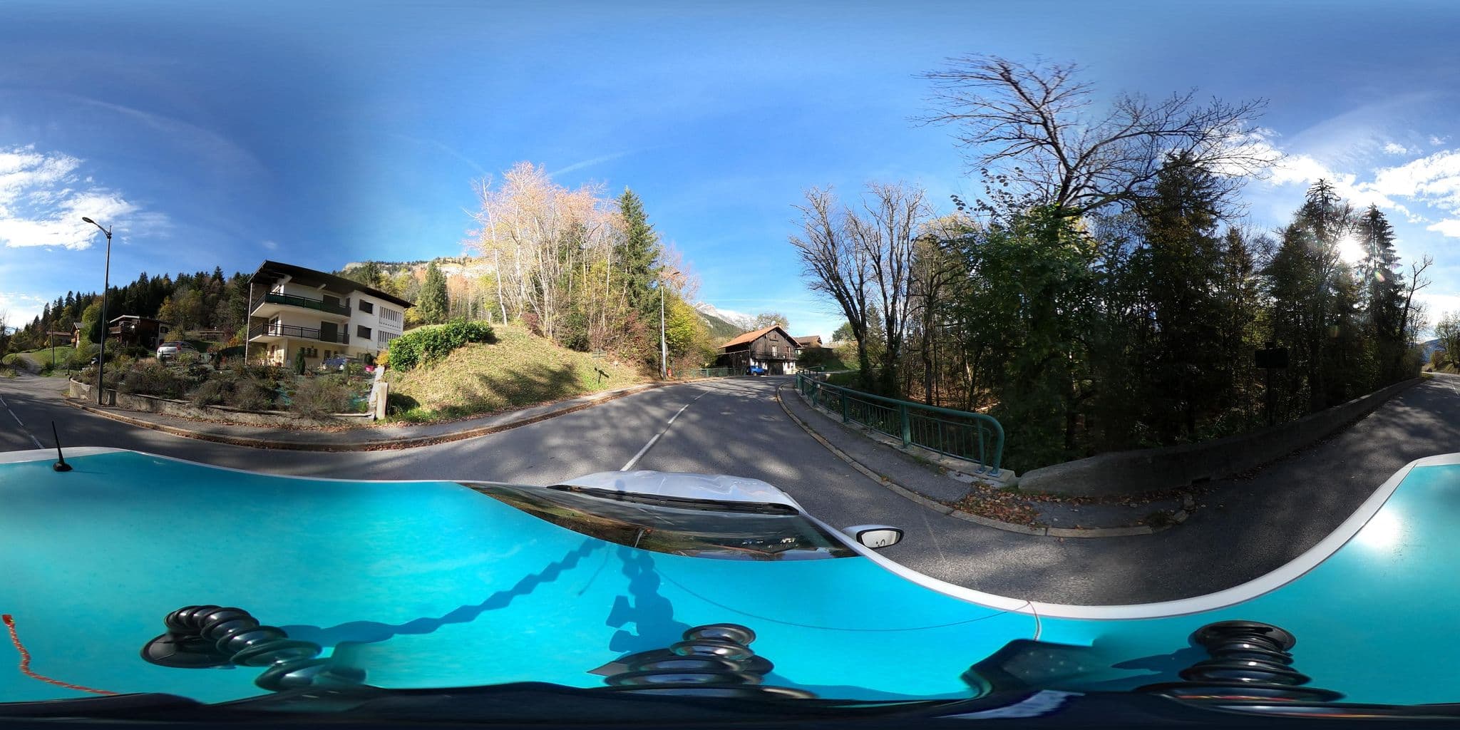 Street view near Refuge de Varan, Passy — © arteragence (CC BY-SA · Mapillary)