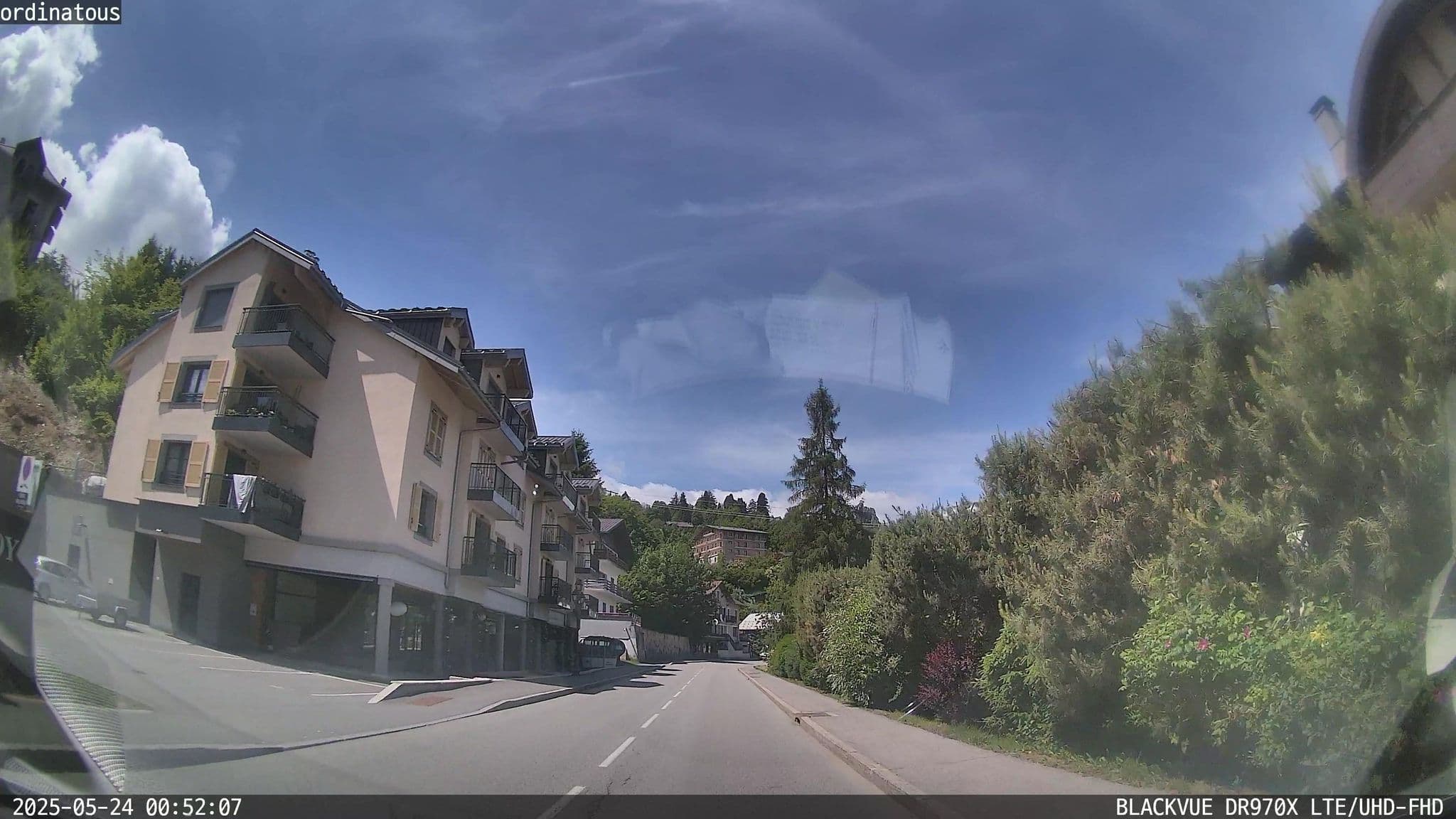 Street view near Les Jardins Alpins, Saint-Gervais-les-Bains — © ordinatous (CC BY-SA · Mapillary)