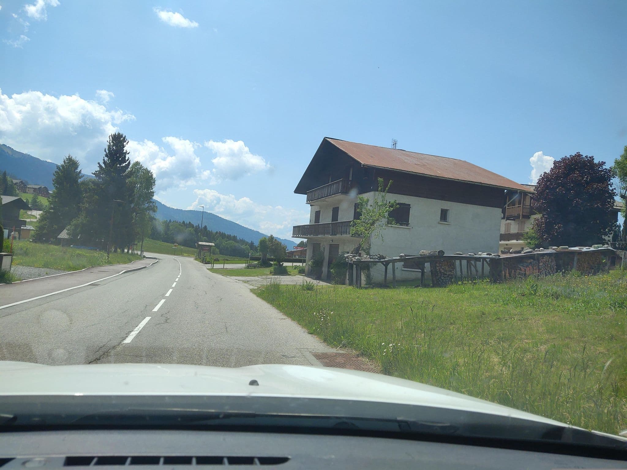 Street view near Chalet le Starfu, Praz-sur-Arly — © MatthieuF4FNE (CC BY-SA · Mapillary)