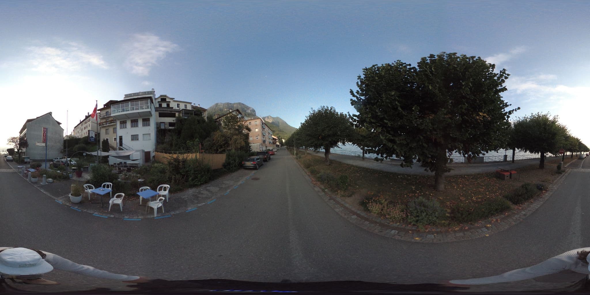 Street view near Hôtel National, Lugrin — © geovelo (CC BY-SA · Mapillary)