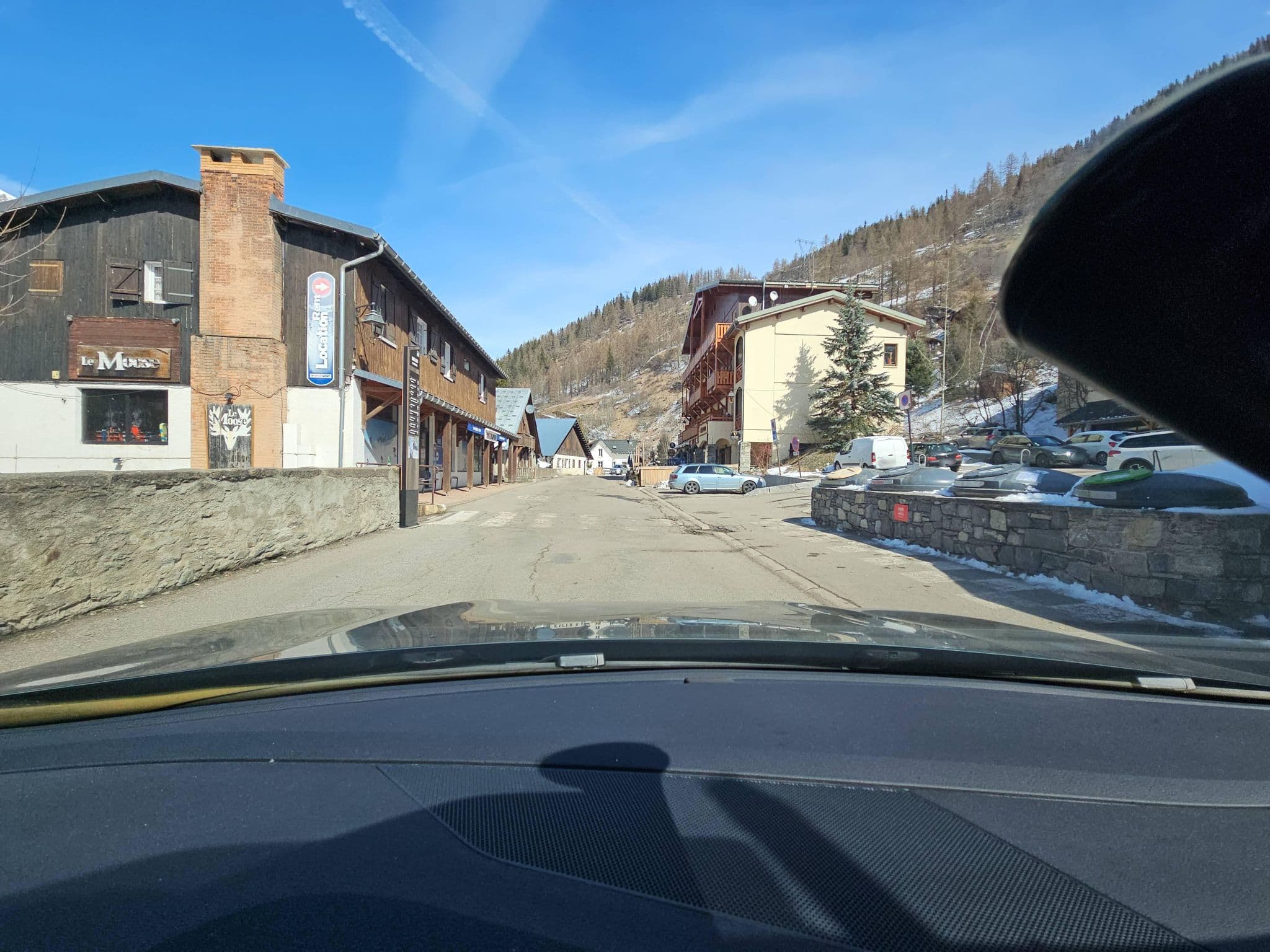 Street view near Spa De Chalet, Tignes — © toho (CC BY-SA · Mapillary)