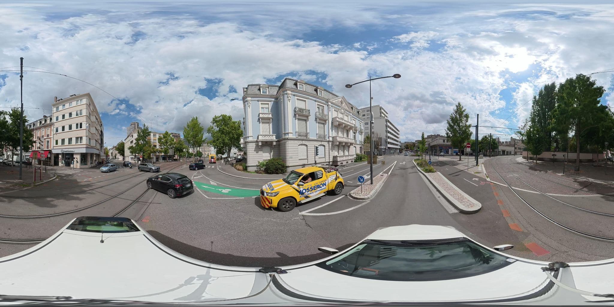 Street view near Best Western Hôtel, Mulhouse — © osmplus_org (CC BY-SA · Mapillary)
