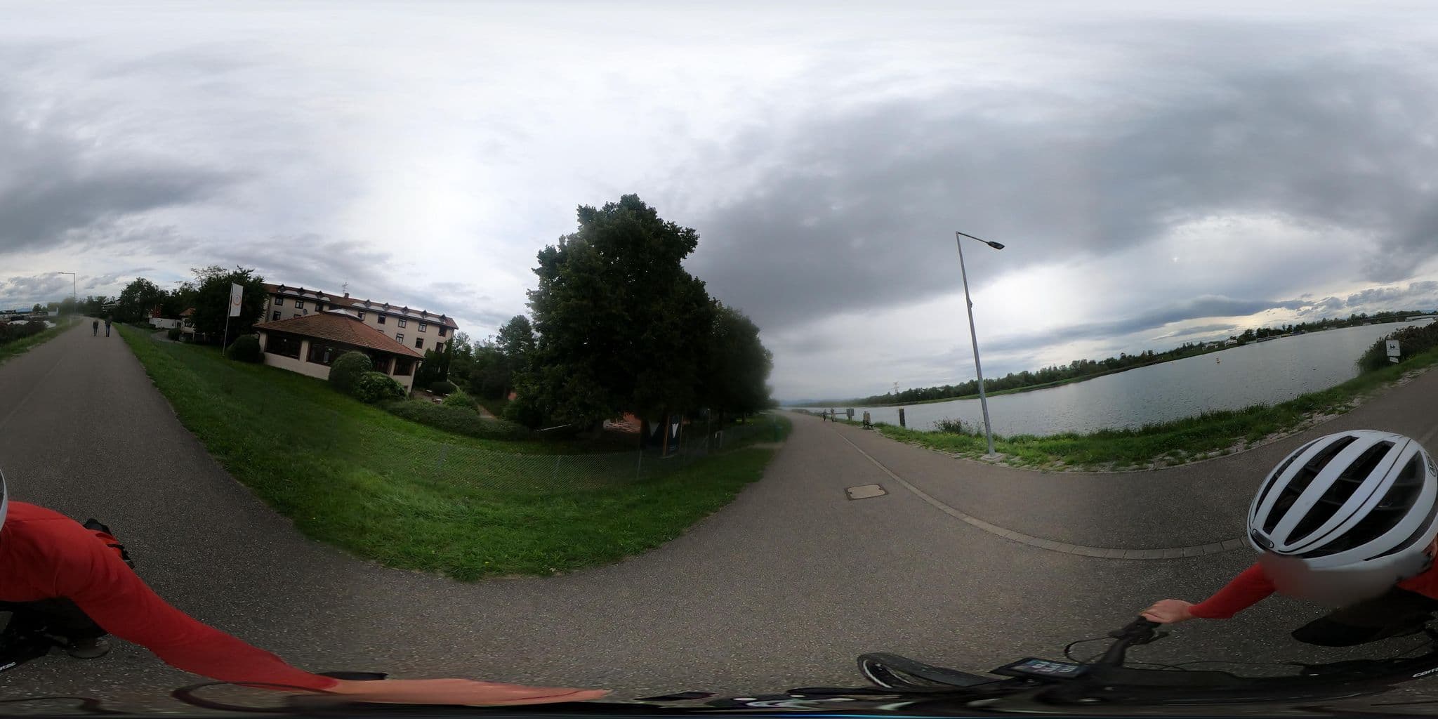 Street view near Jugendherberge Breisach, Volgelsheim — © RadNETZ (CC BY-SA · Mapillary)