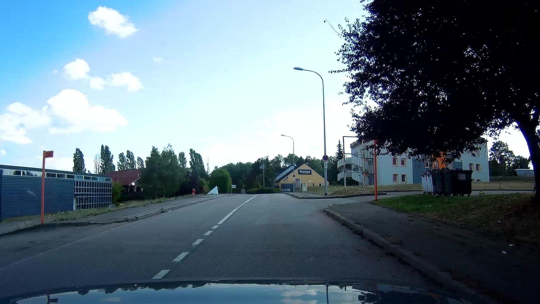 Street view near Hôtel Bonsaï, Ludres — © micmin1972 (CC BY-SA · Mapillary)