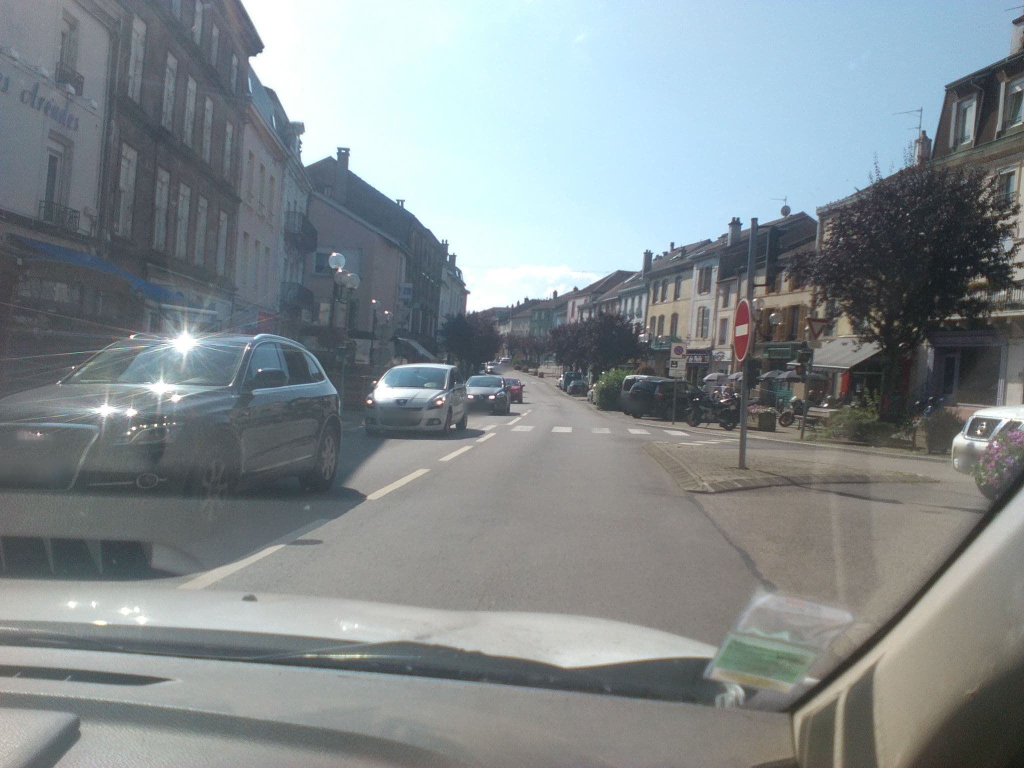Street view near Hôtel Restaurant les Arcades, Bruyères — © blap (CC BY-SA · Mapillary)