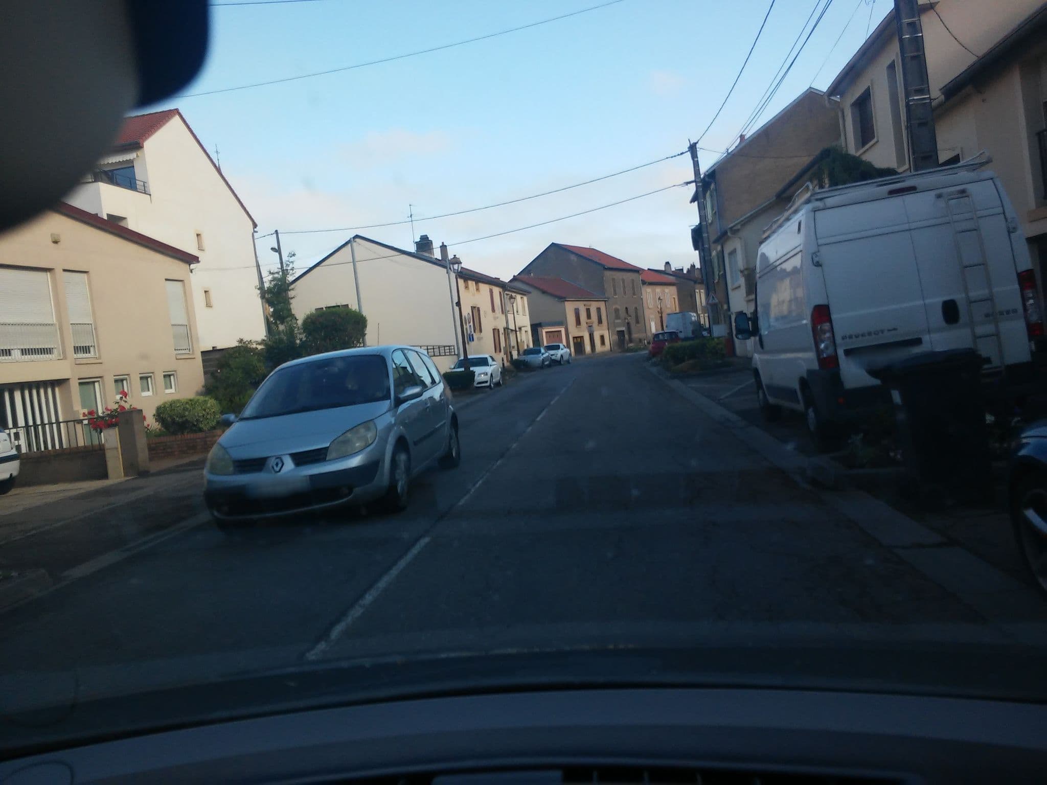 Street view near Chambre d'hôtes de Florence, Woippy — © locus57 (CC BY-SA · Mapillary)