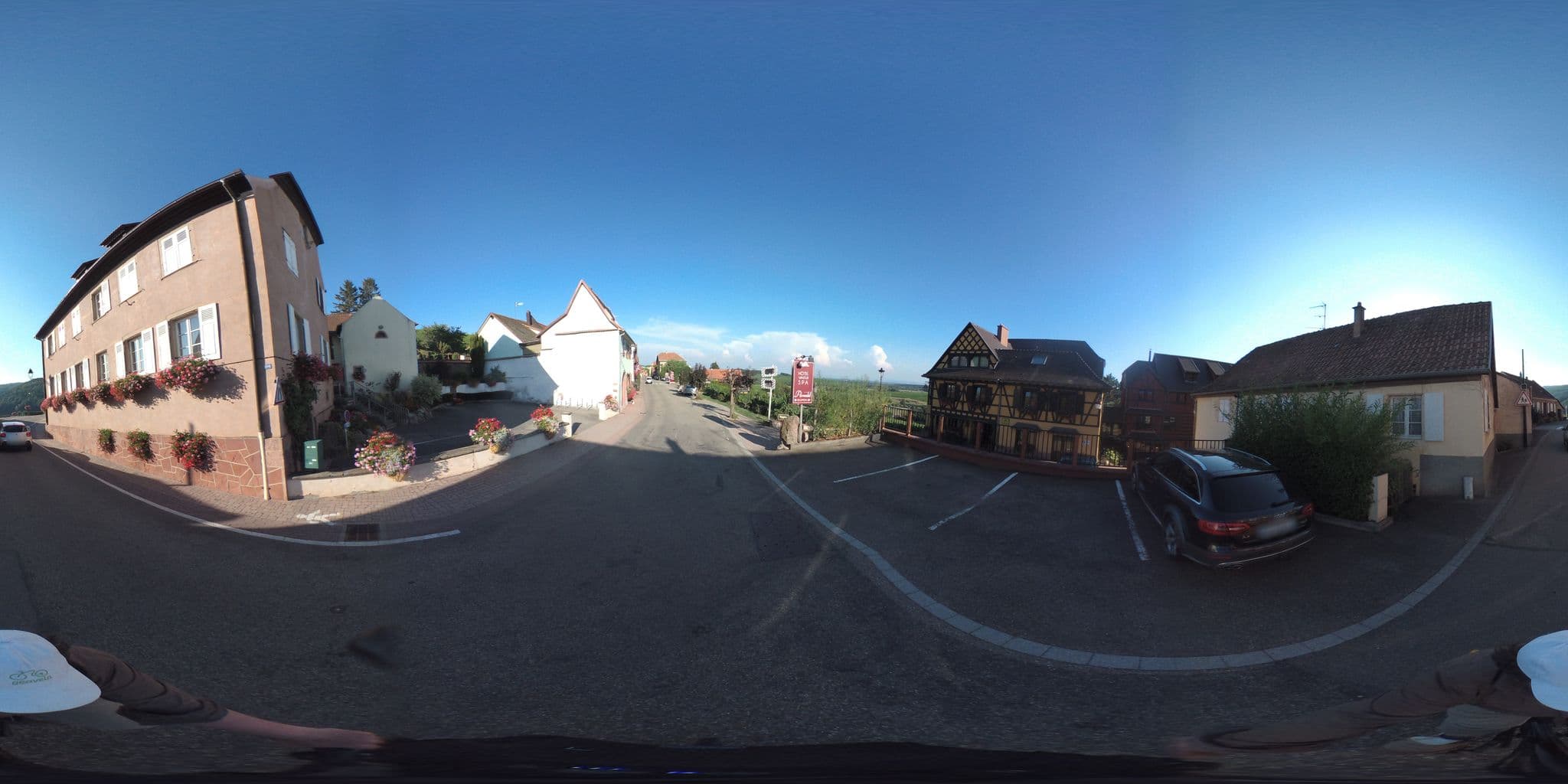 Street view near Hungerbuhler, Andlau — © geovelo (CC BY-SA · Mapillary)