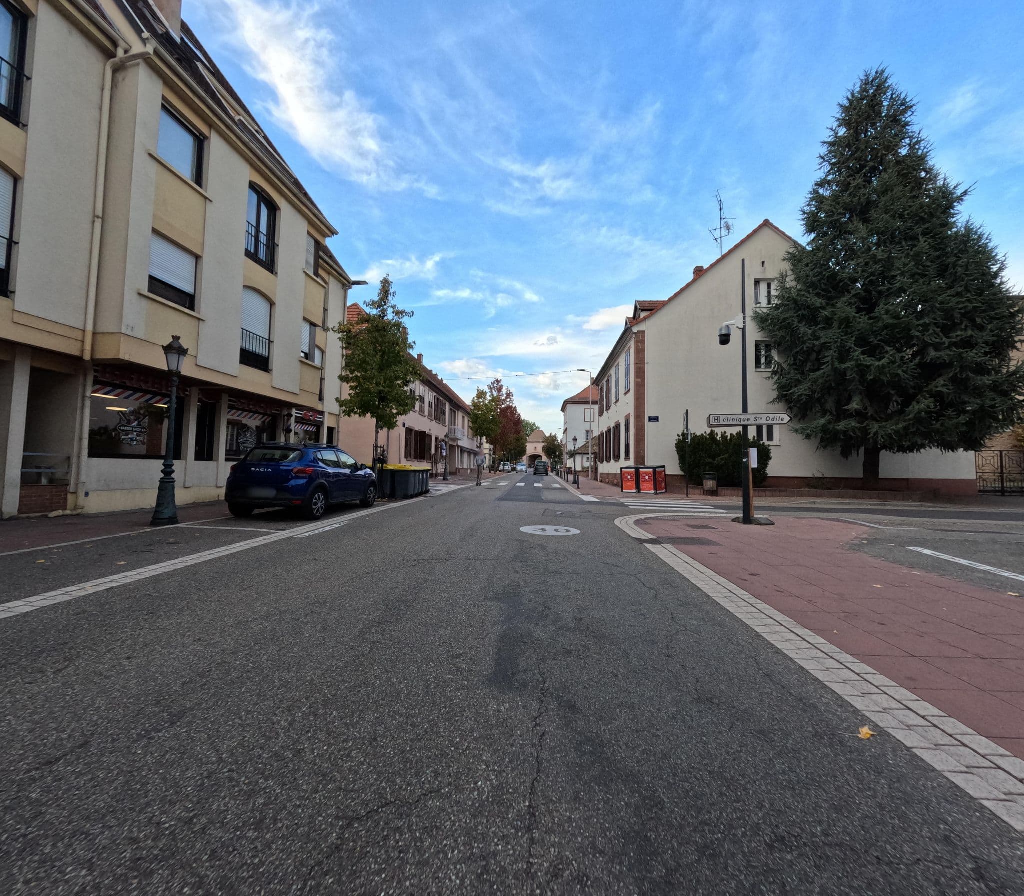 Street view near appart azur Haguenau, Haguenau — © ValhallaUser (CC BY-SA · Mapillary)