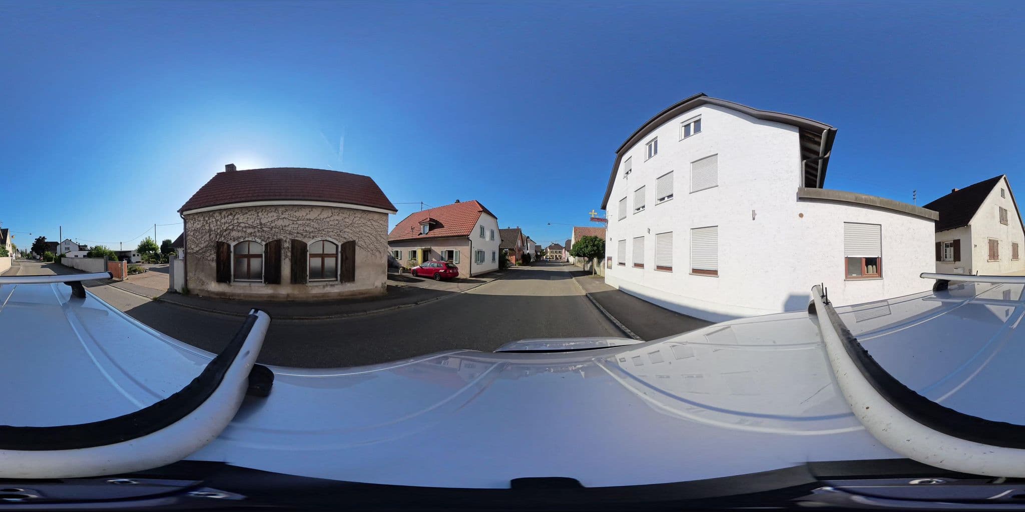 Street view near Gasthof zum Kreuz, Buggingen — © tasmaniadevil (CC BY-SA · Mapillary)