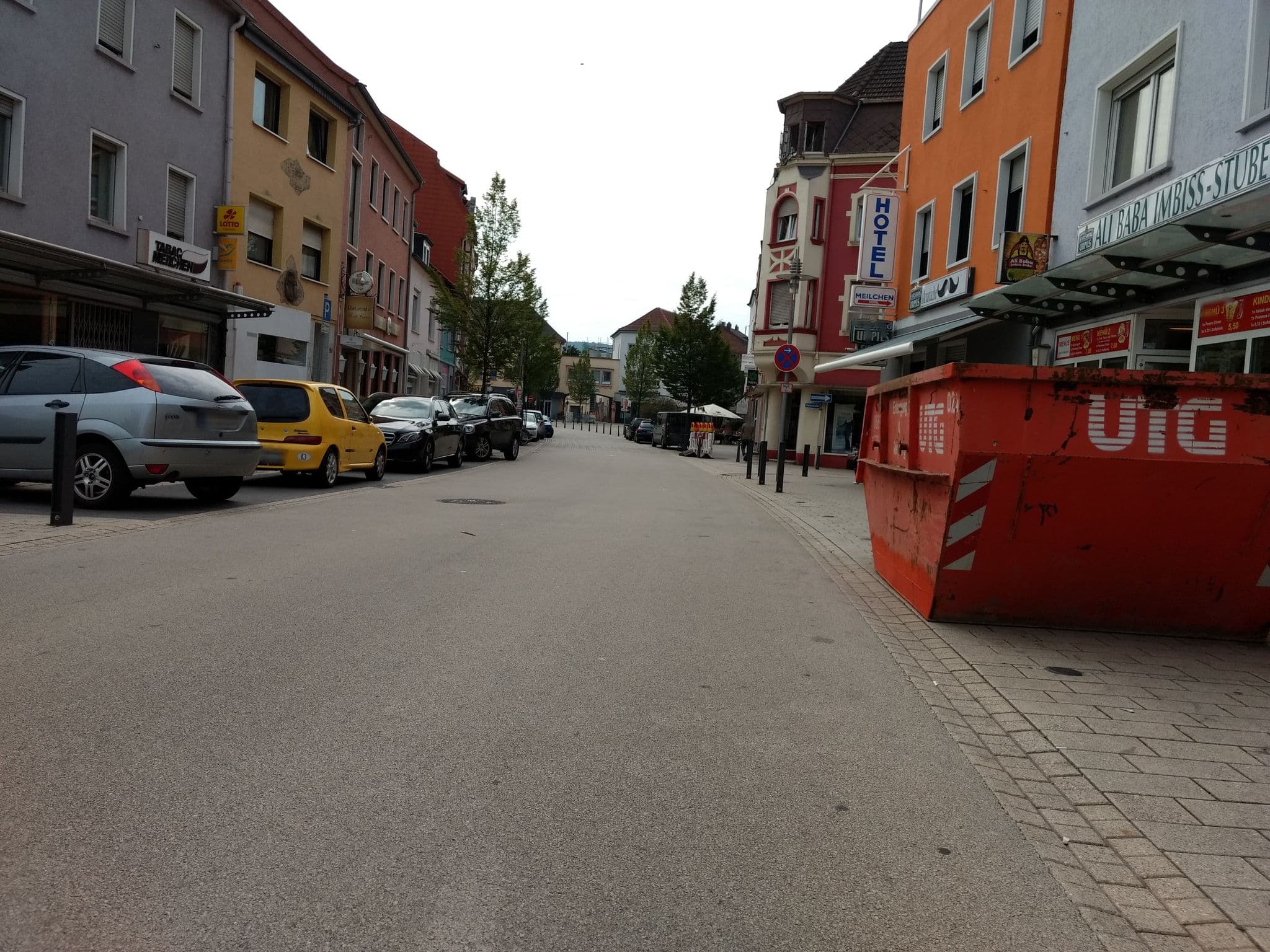 Street view near Meilchen Inh. Birthe Tüscher, Dillingen — © lokilech (CC BY-SA · Mapillary)