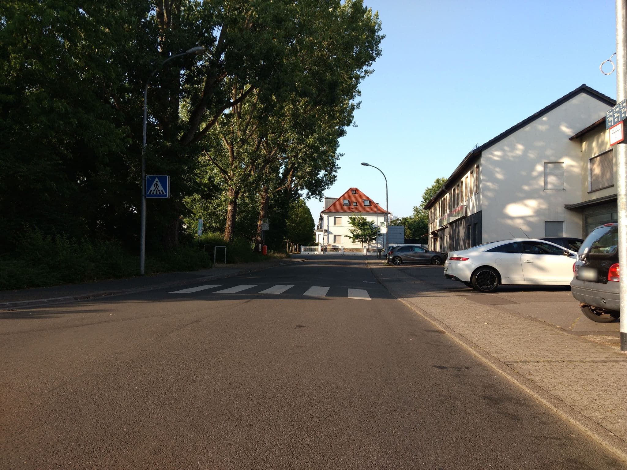 Street view near Zum Schwarzbachhof Saarlouis, Saarlouis — © lokilech (CC BY-SA · Mapillary)