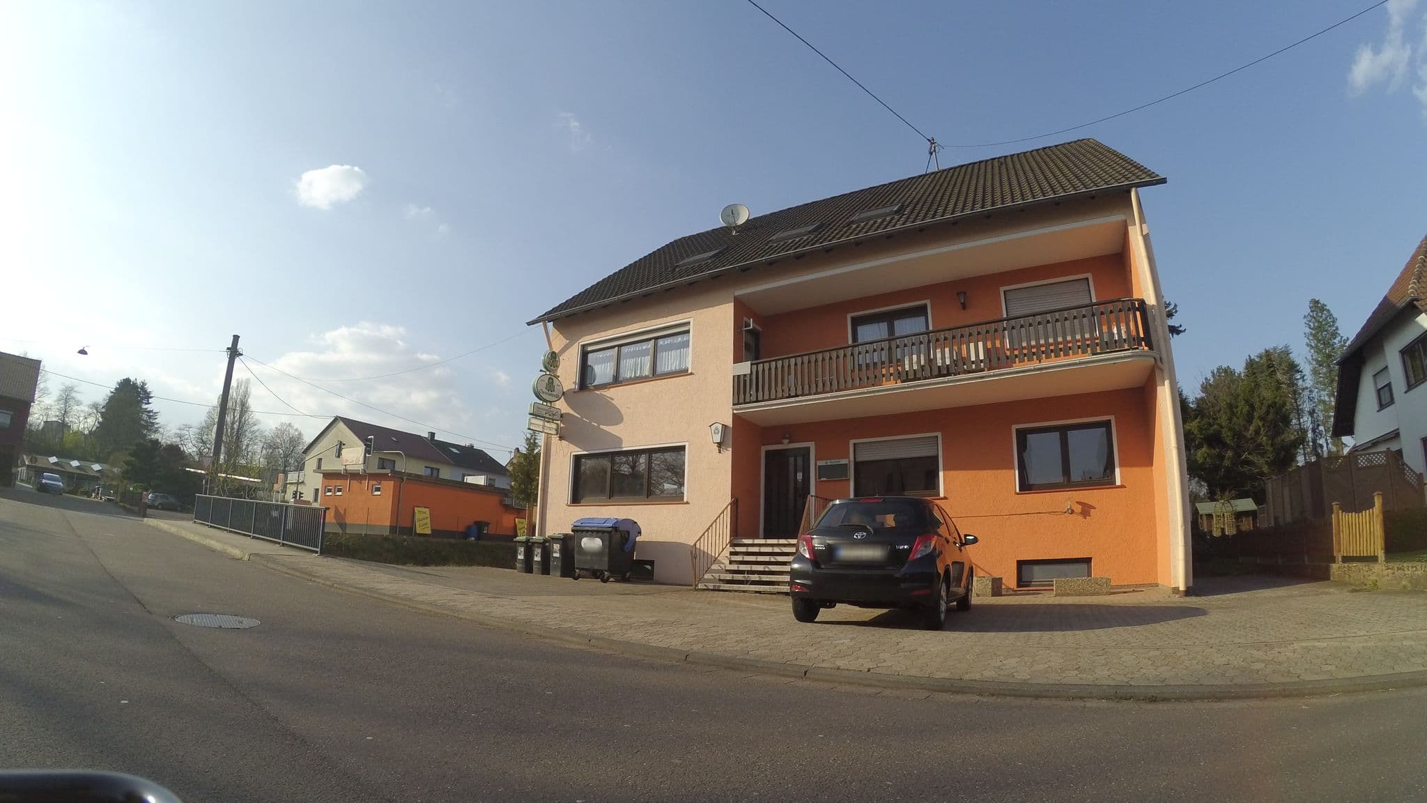 Street view near Heusweiler Hof Inh. Franziska Schwartz, Heusweiler — © teddy73 (CC BY-SA · Mapillary)