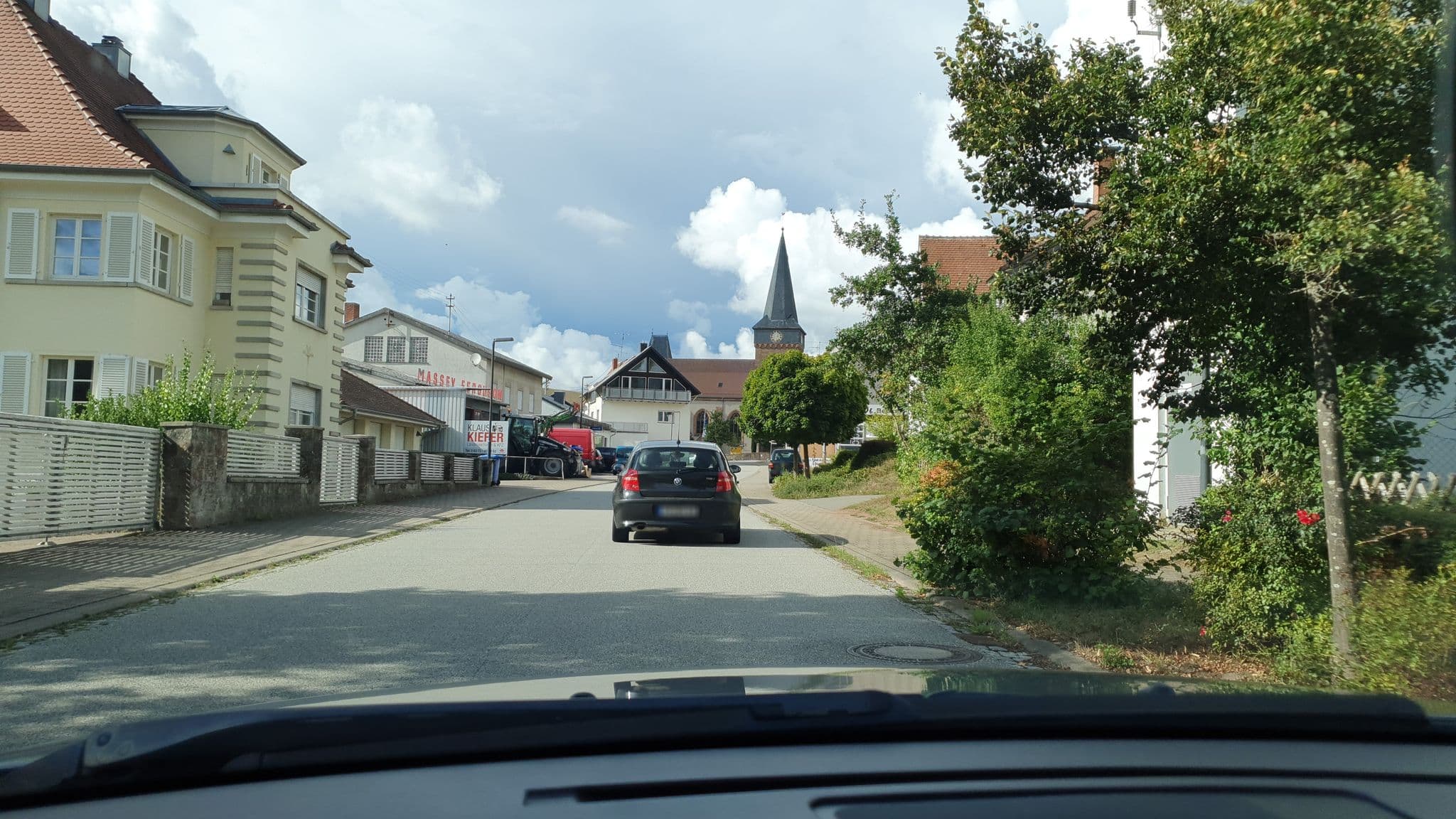 Street view near Karl Jakob, Maßweiler — © b166er (CC BY-SA · Mapillary)