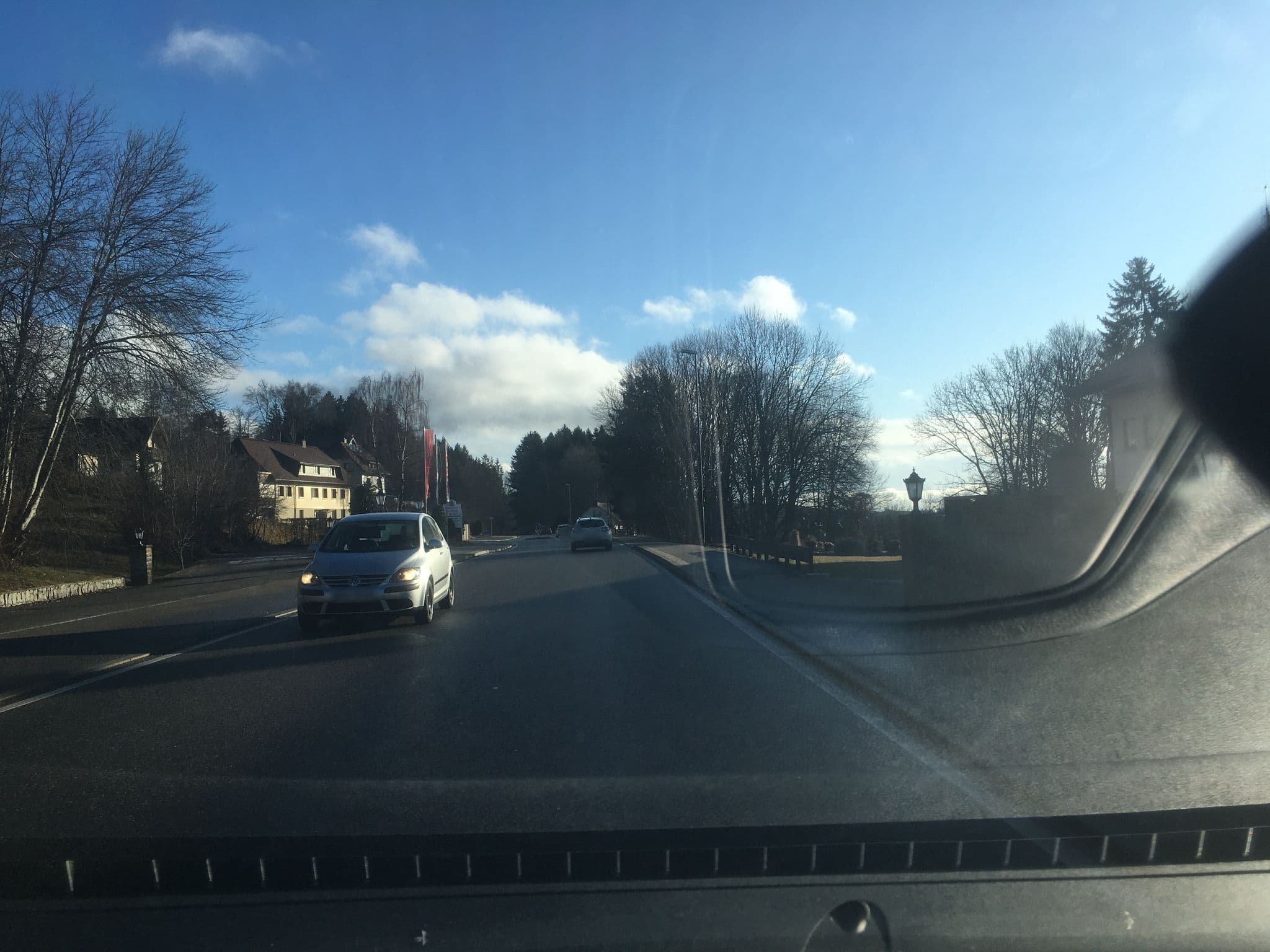 Street view near Waldlust Parkhotel, Häusern — © kleinbrunnadern (CC BY-SA · Mapillary)