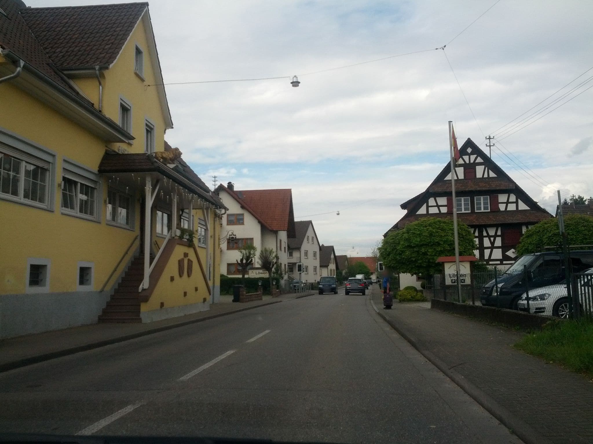 Street view near Gasthaus zum Löwen inh.Roland Birkenmeier, Vörstetten — © qungo (CC BY-SA · Mapillary)