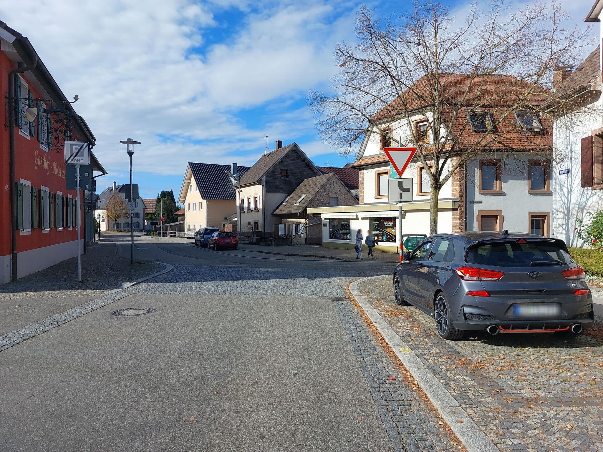 Street view near Gasthaus Hotel Rebstock, Malterdingen — © fxesbg (CC BY-SA · Mapillary)