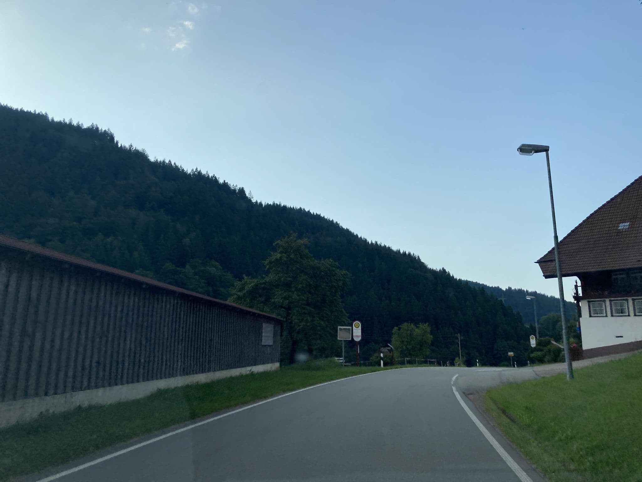 Street view near Bauernhof Grundhof, Hornberg — © tasmaniadevil (CC BY-SA · Mapillary)
