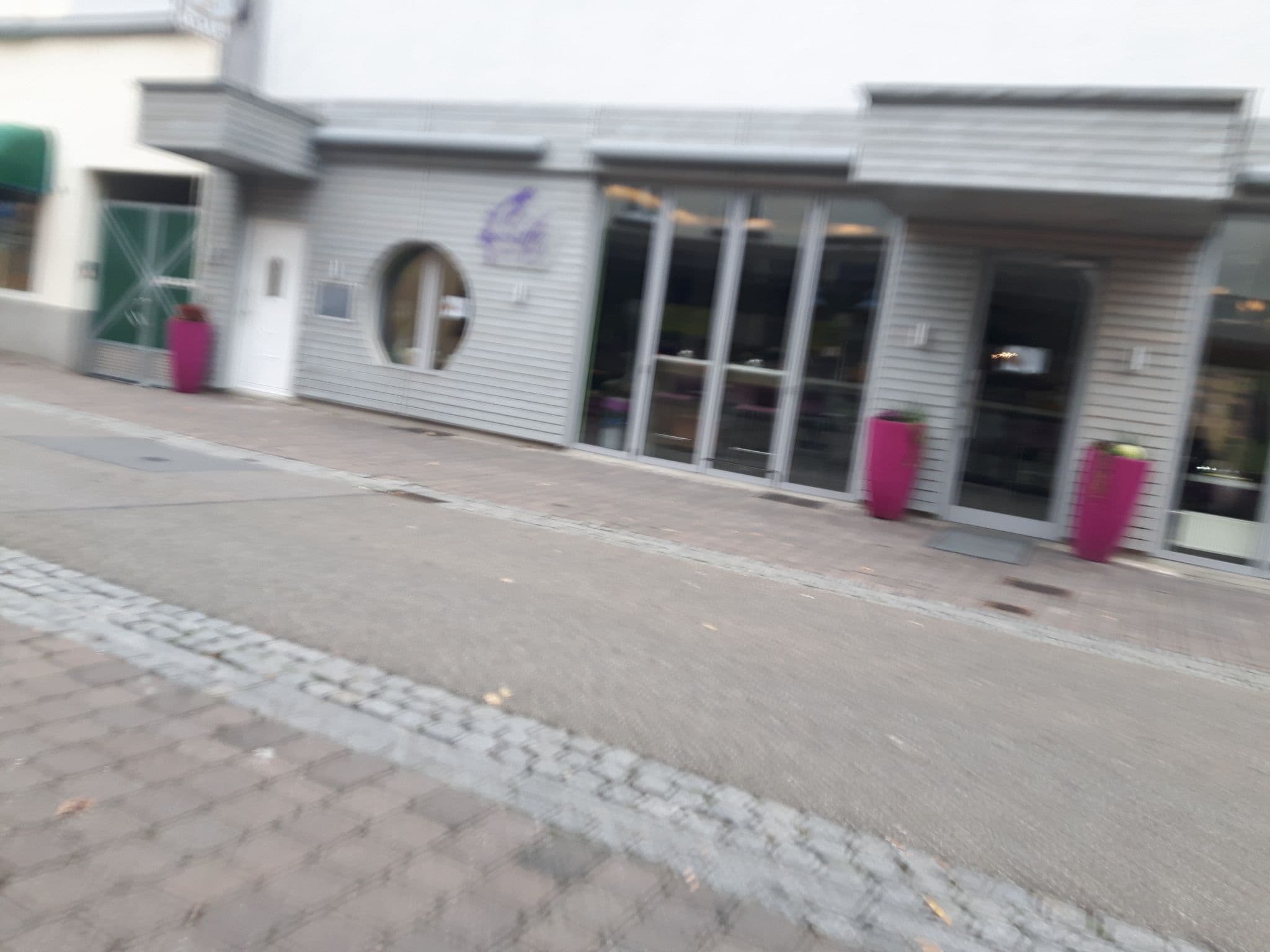 Street view near alltours Reisecenter Hockenheim, Hockenheim — © changchun1 (CC BY-SA · Mapillary)