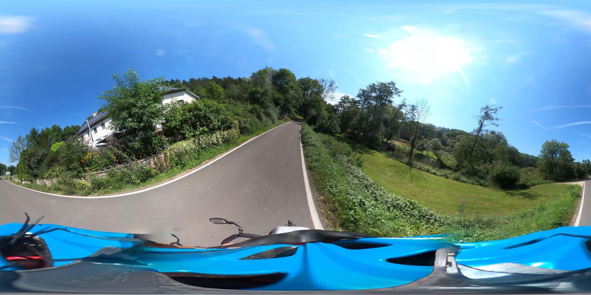 Street view near Viktoria Wenzel, Körperich — © padididejurbise (CC BY-SA · Mapillary)