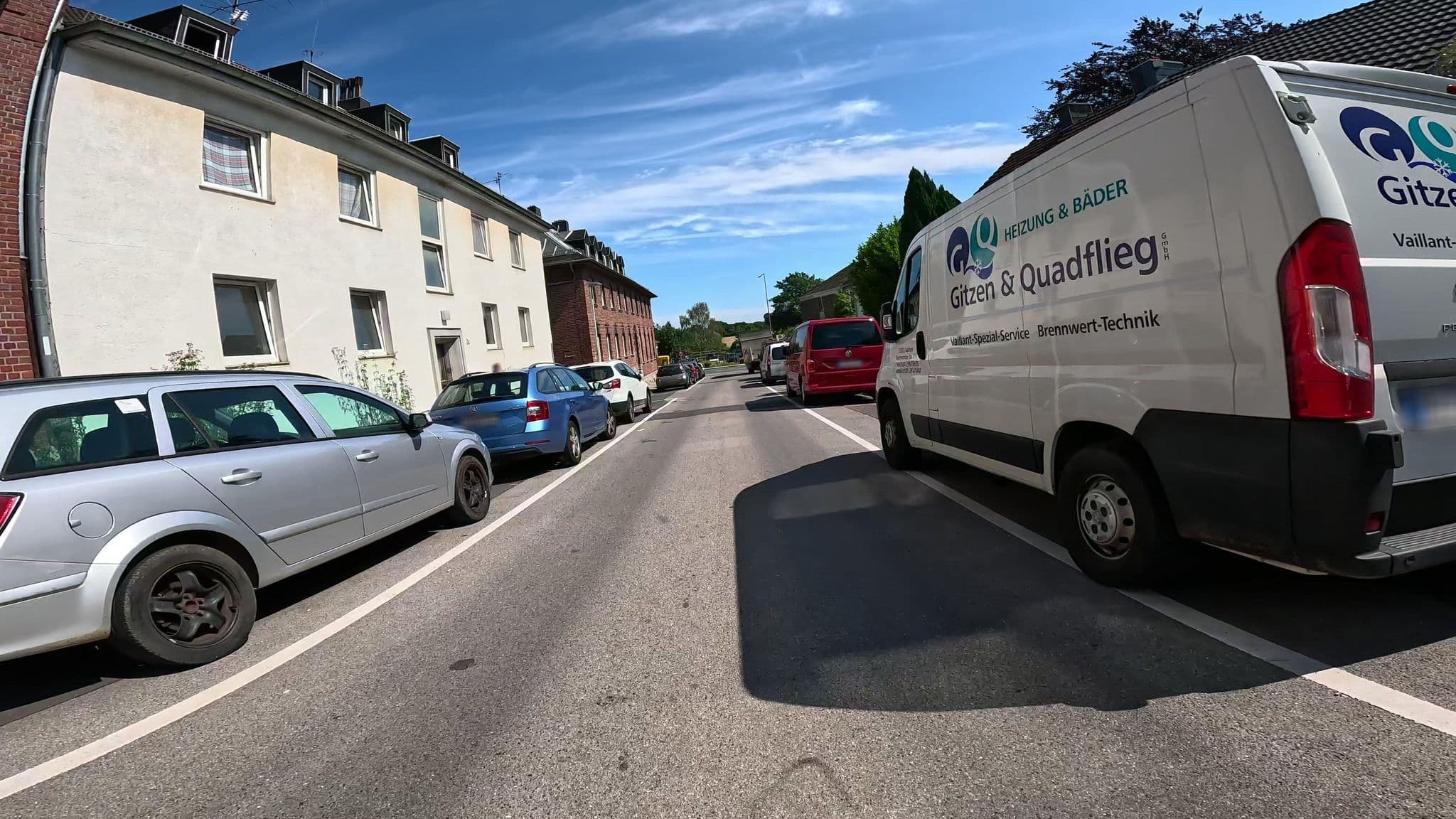 Street view near Kaktus Jugendhilfeeinrichtung EV Kreisjugendheim, Aachen — © madel (CC BY-SA · Mapillary)