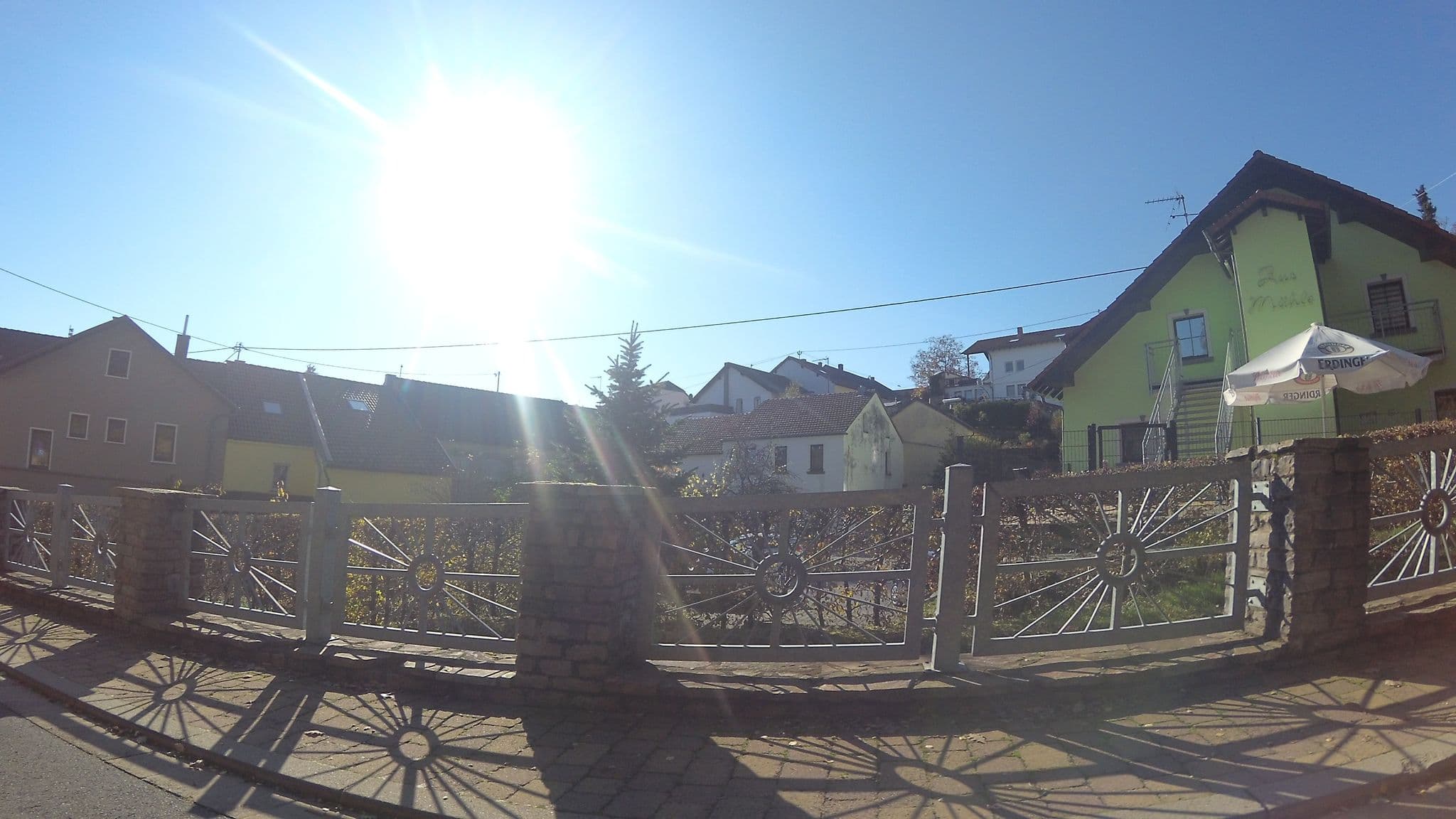 Street view near Schramm Hilde Pension, Weiskirchen — © teddy73 (CC BY-SA · Mapillary)