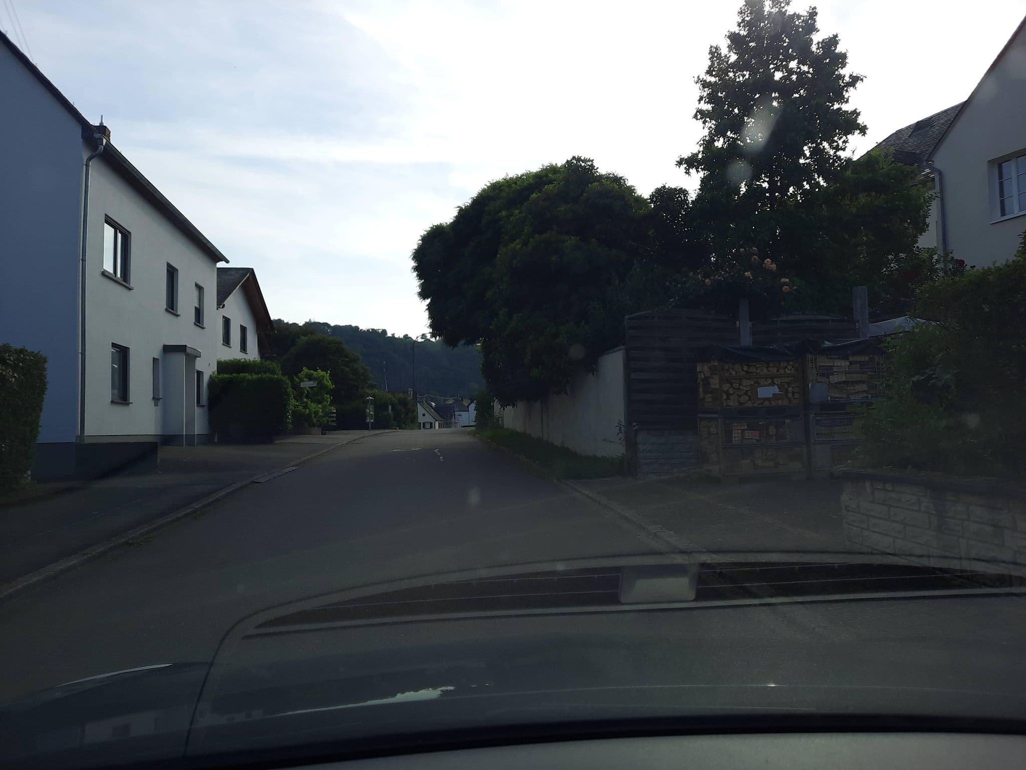 Street view near gastehaus herzog minheim, Piesport — © Lowiekse (CC BY-SA · Mapillary)