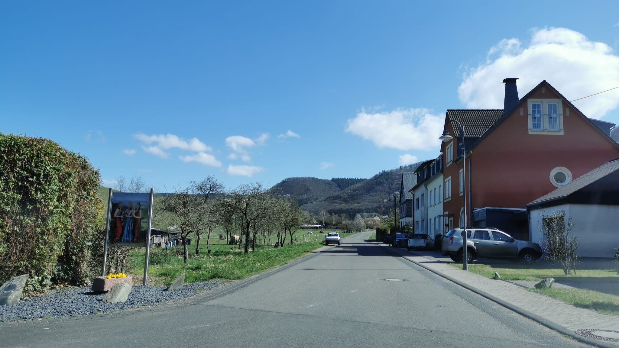 Street view near Ferienwohnung Tetzlaff, Brauneberg — © ma_rt_in (CC BY-SA · Mapillary)