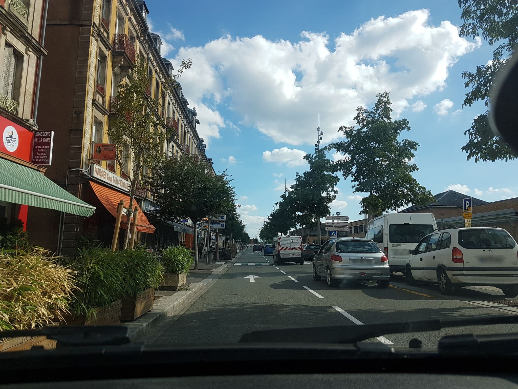 Street view near Best Western Plus Hôtel Belfort, Belfort — © globeur (CC BY-SA · Mapillary)