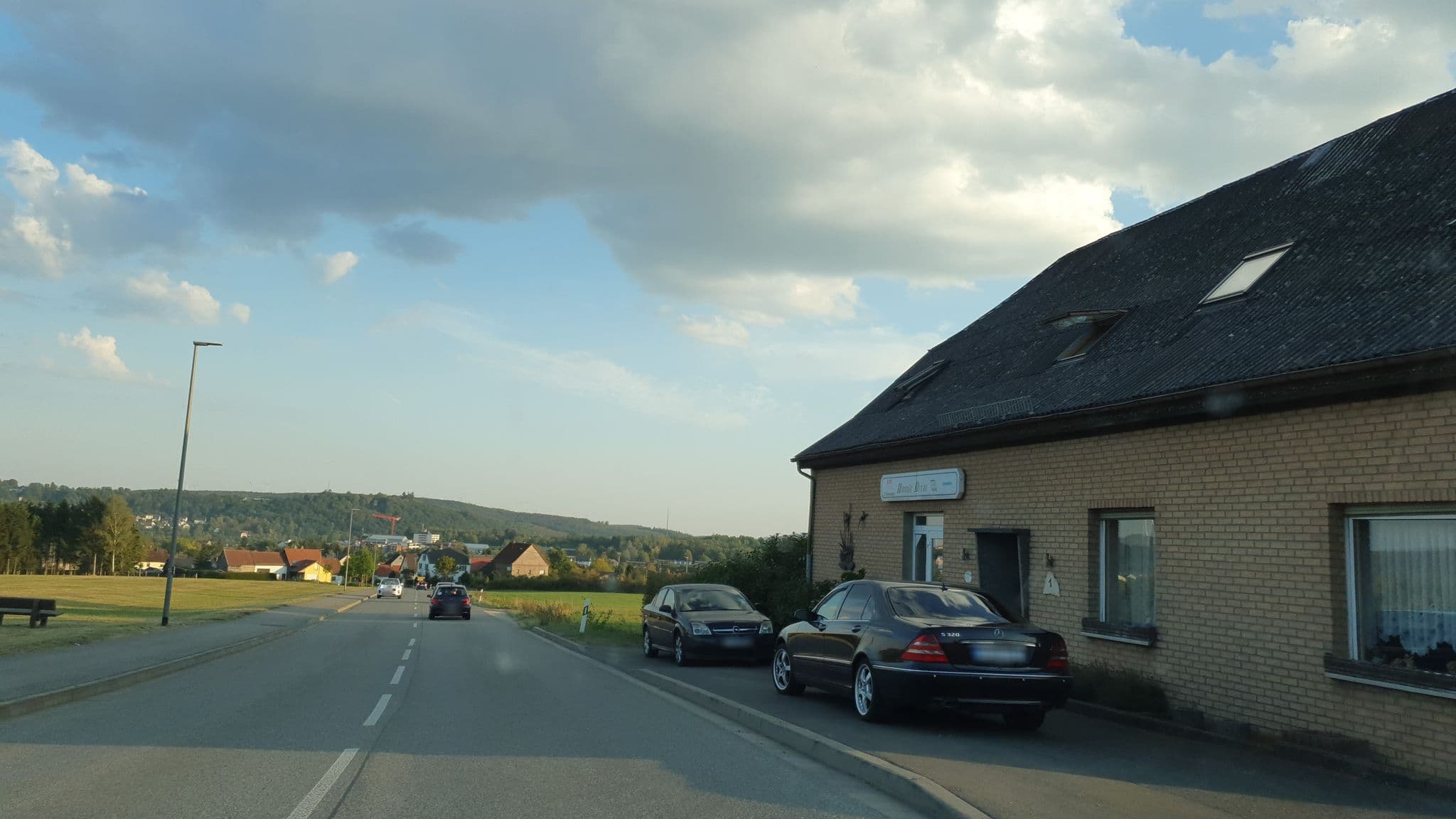 Street view near Berndt und Barbara Diehl, Hoppstädten-Weiersbach — © teddy73 (CC BY-SA · Mapillary)