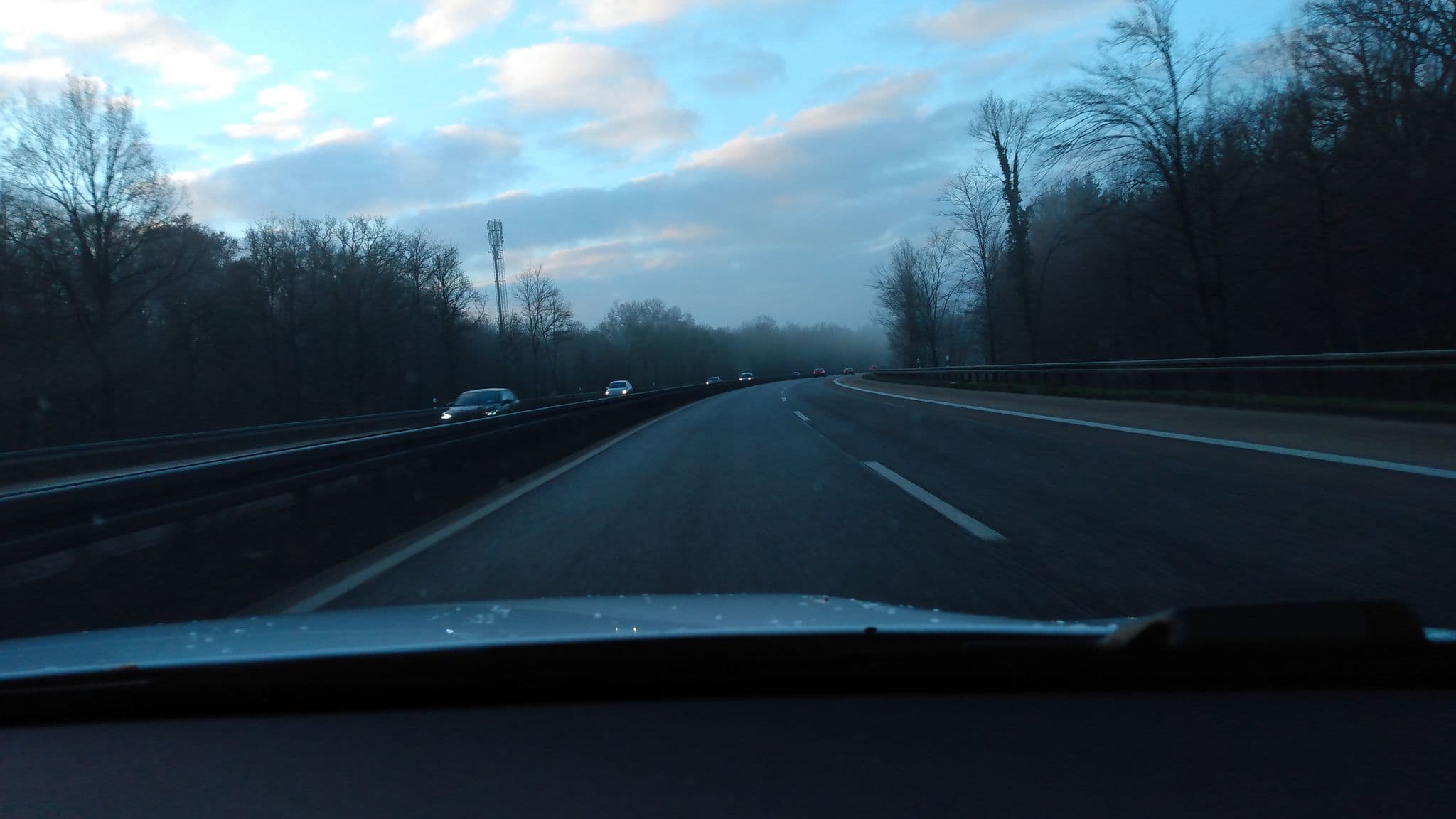 Street view near Hotel Bristol, Röttgen — © tobi23 (CC BY-SA · Mapillary)
