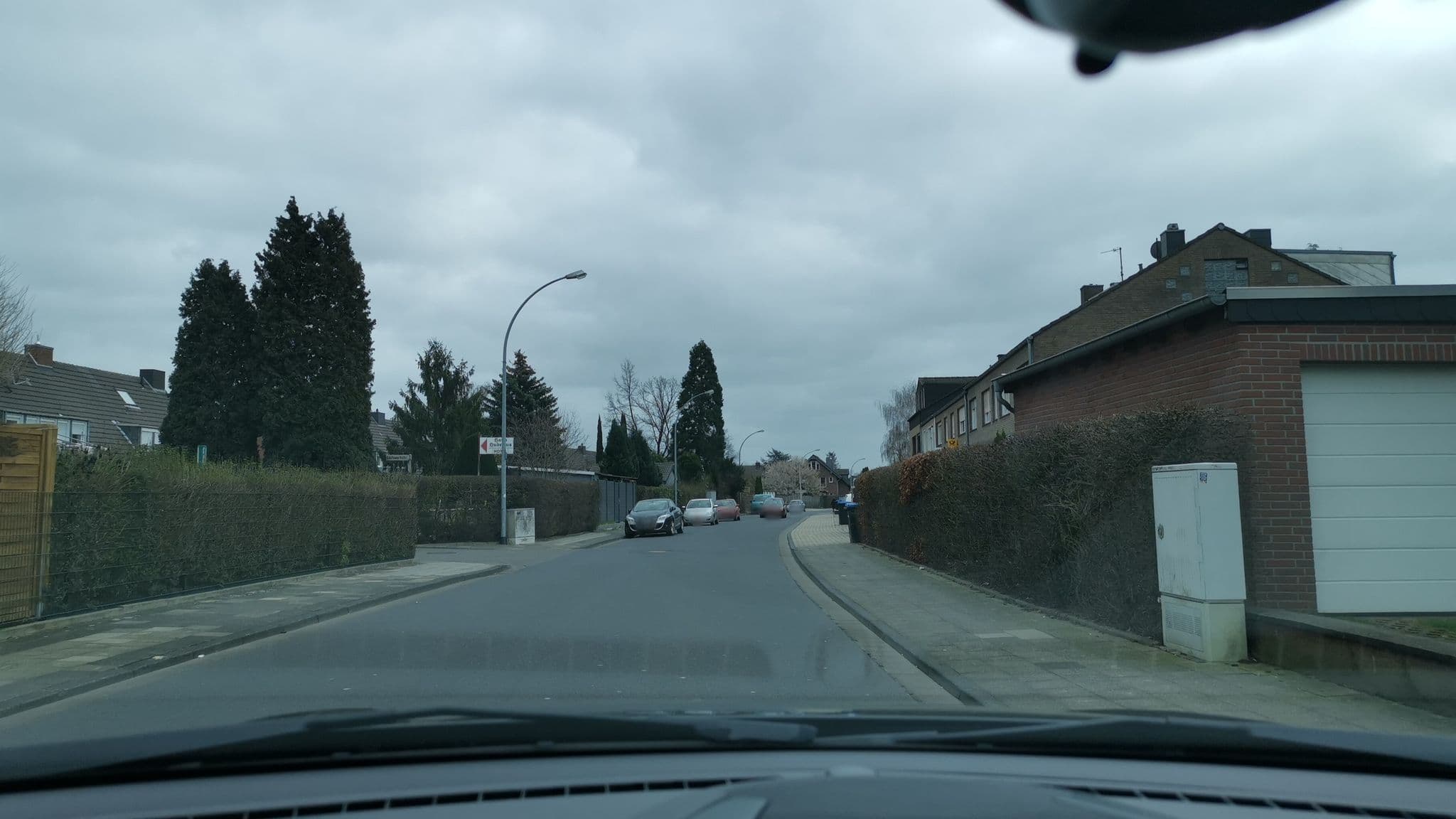 Street view near Hotel Haus Hubertus, Grevenbroich — © bigpapa2908 (CC BY-SA · Mapillary)