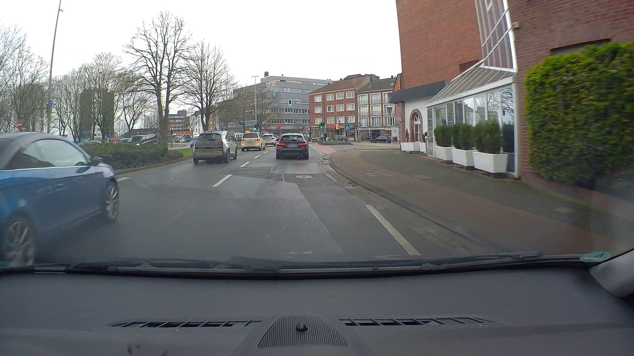 Street view near Hotel Kaiserhof, Wesel — © poxonline (CC BY-SA · Mapillary)