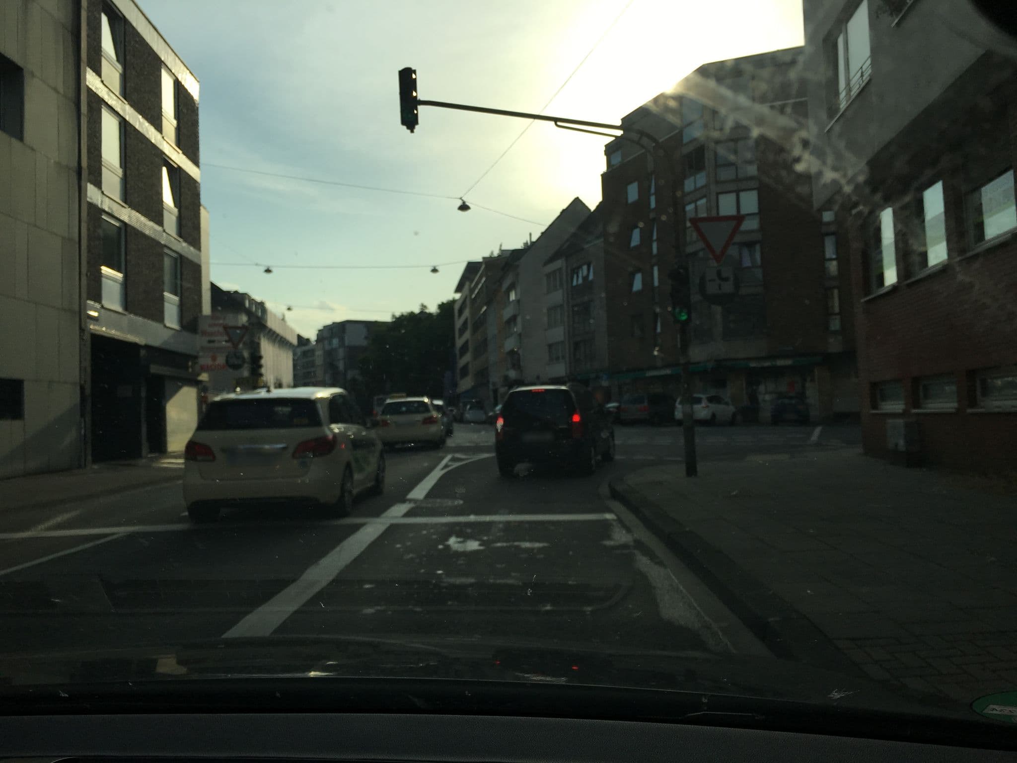 Street view near Mauritius Komfort Hotel, Altstadt Sud — © noel (CC BY-SA · Mapillary)
