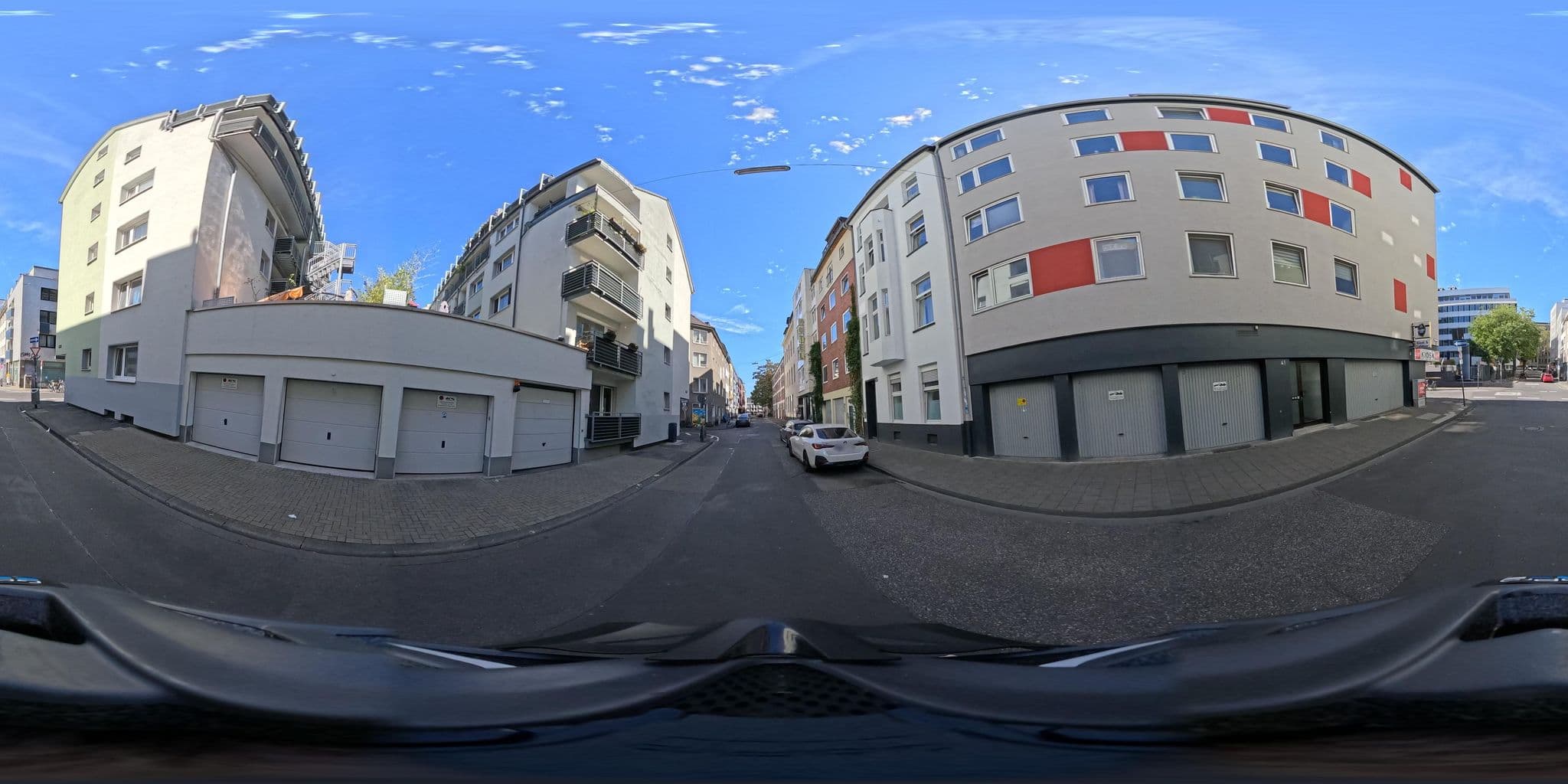 Street view near Novum Hotel Leonet, Köln — © popball (CC BY-SA · Mapillary)