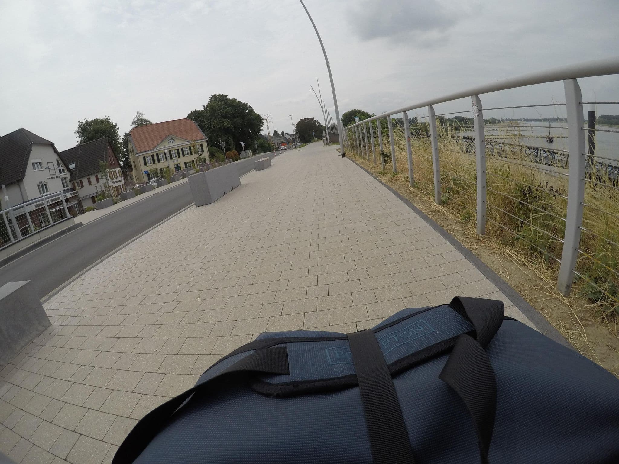 Street view near Hotel Gethmann, Monheim am Rhein — © mfa (CC BY-SA · Mapillary)