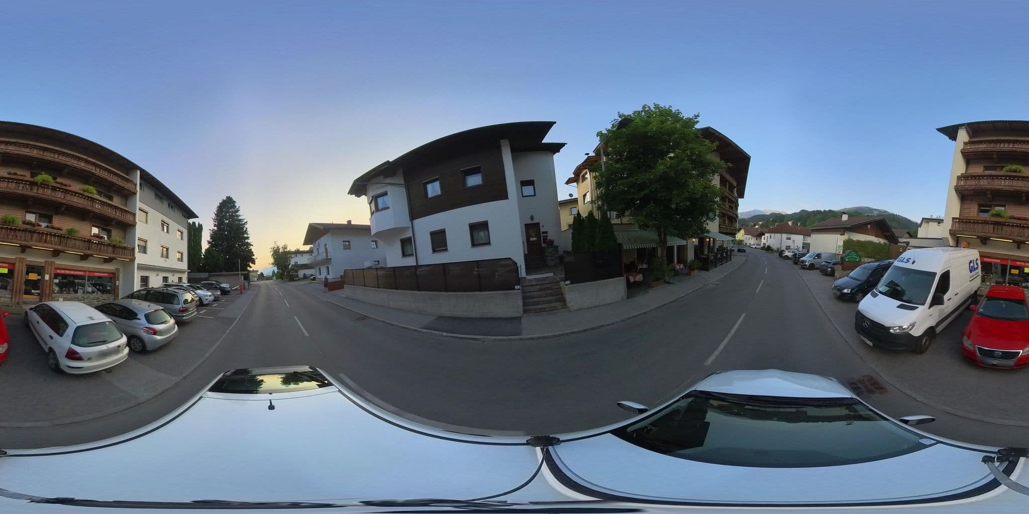 Street view near Rettenberg, Weer — © osmplus_org (CC BY-SA · Mapillary)