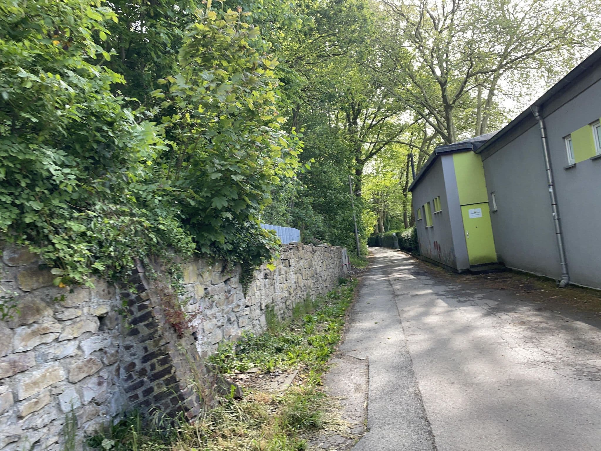 Street view near Ruhrdomizil, Überruhr-Holthausen — © carlheinz (CC BY-SA · Mapillary)